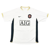 Buy 2006/08 Manchester United Ronaldo 7 Away Shirt (M) Nike ~ Free worldwide shipping available ~ Authentic Vintage Football Shirts from Cult Kits