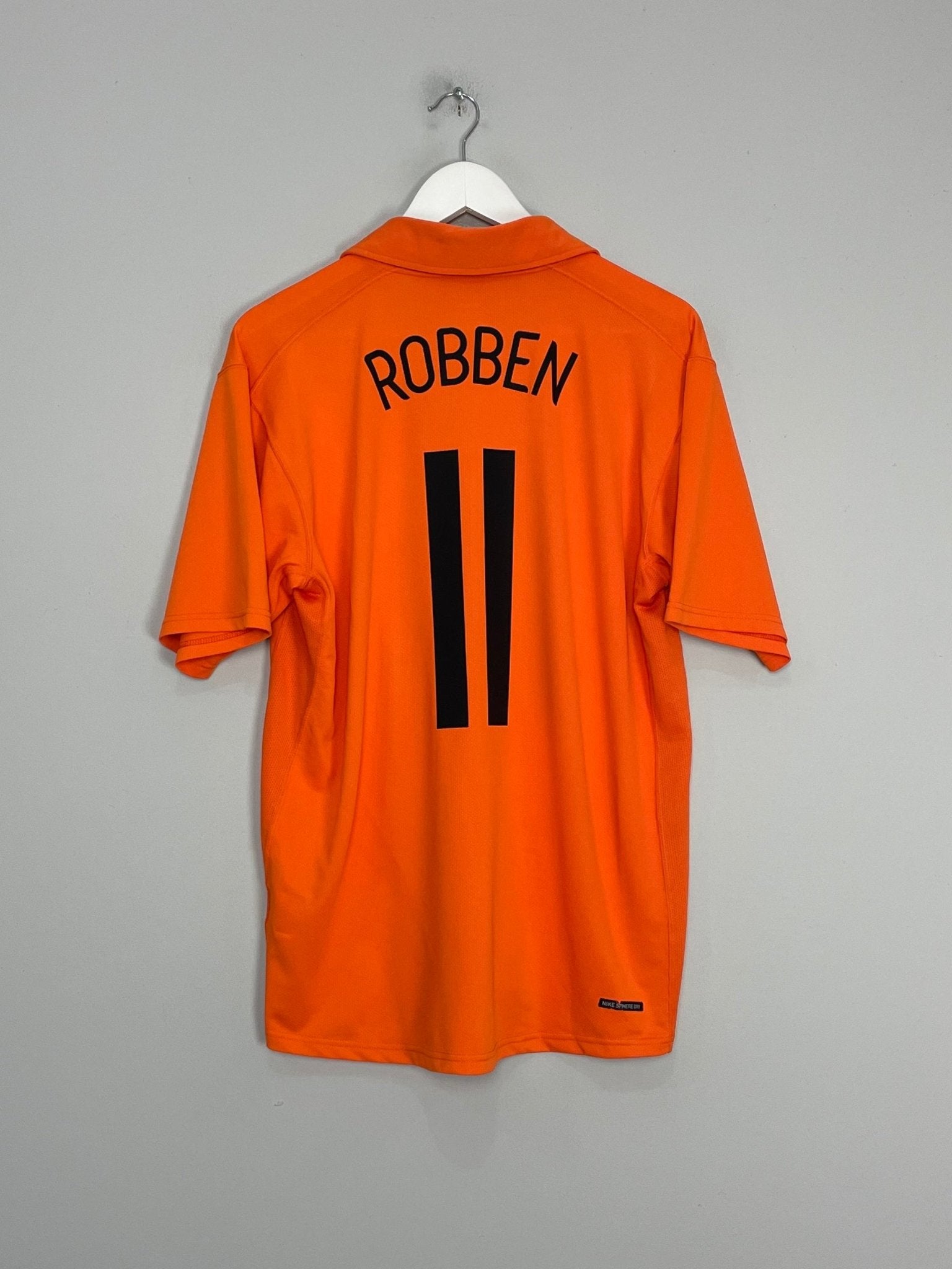 Shop 2006/08 NETHERLANDS ROBBEN #11 HOME SHIRT (L) NIKE, classic football shirts, vintage football shirts & retro soccer jerseys at Cult Kits
