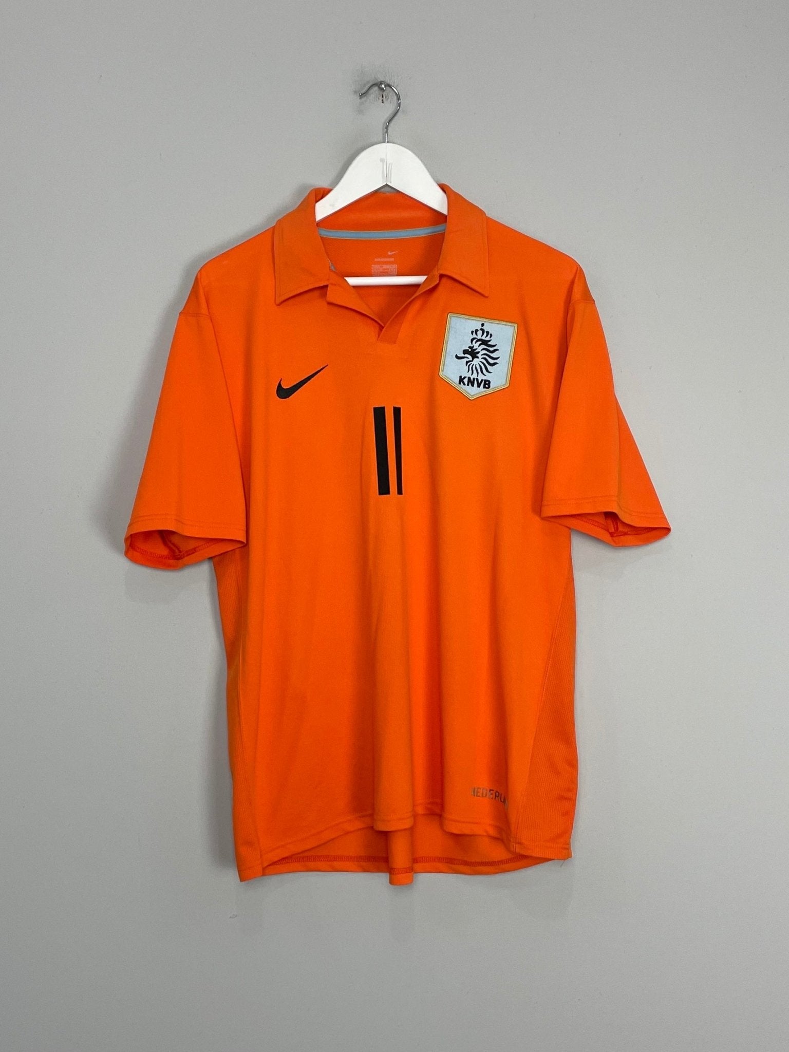 Shop 2006/08 NETHERLANDS ROBBEN #11 HOME SHIRT (L) NIKE, classic football shirts, vintage football shirts & retro soccer jerseys at Cult Kits