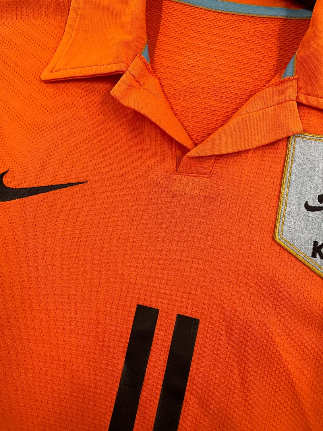 2006 Netherlands Nike football shirt - view 3 - Cult Kits