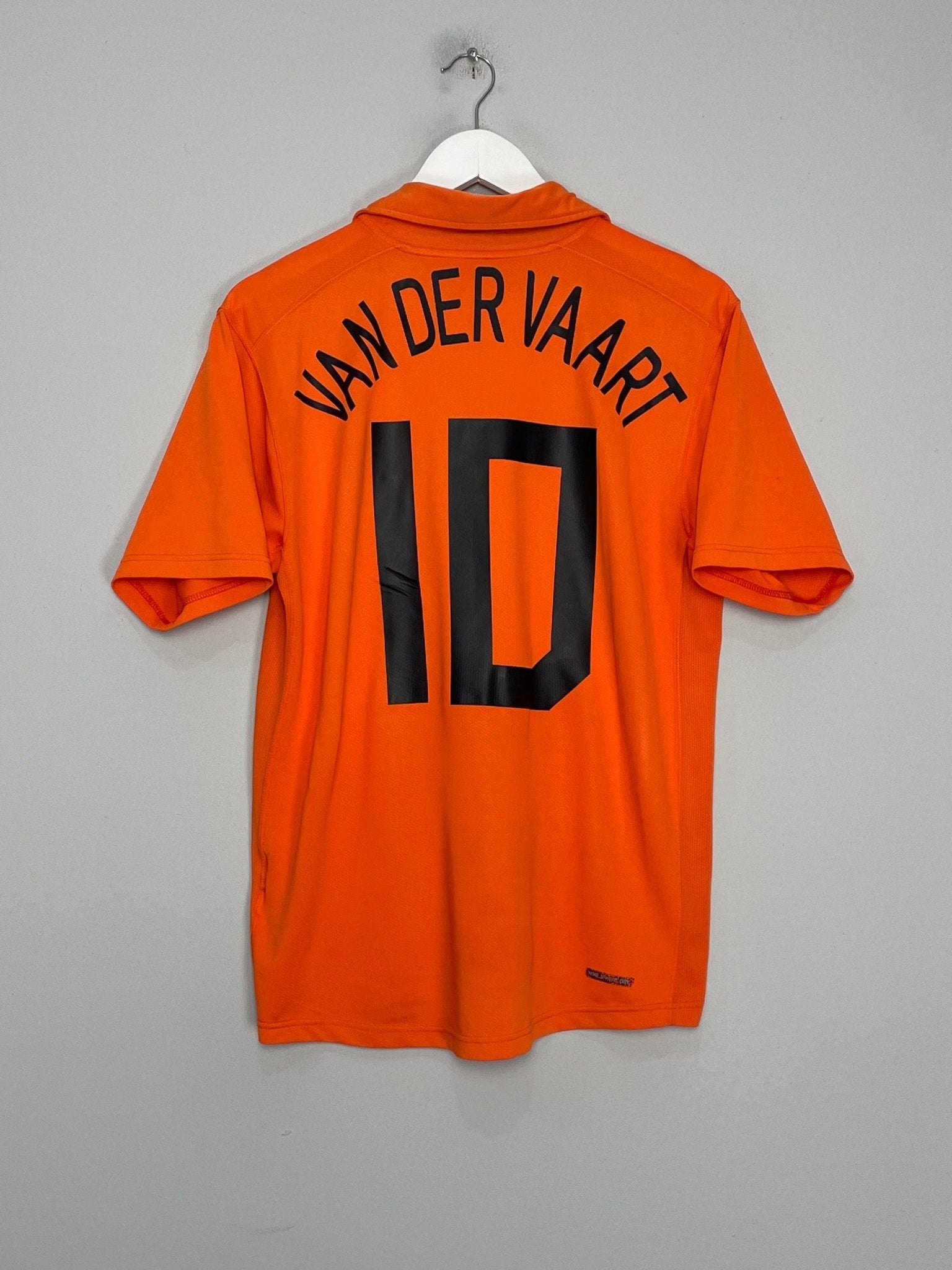 Shop 2006/08 NETHERLANDS VAN DER VAART #10 HOME SHIRT (M) NIKE, classic football shirts, vintage football shirts & retro soccer jerseys at Cult Kits