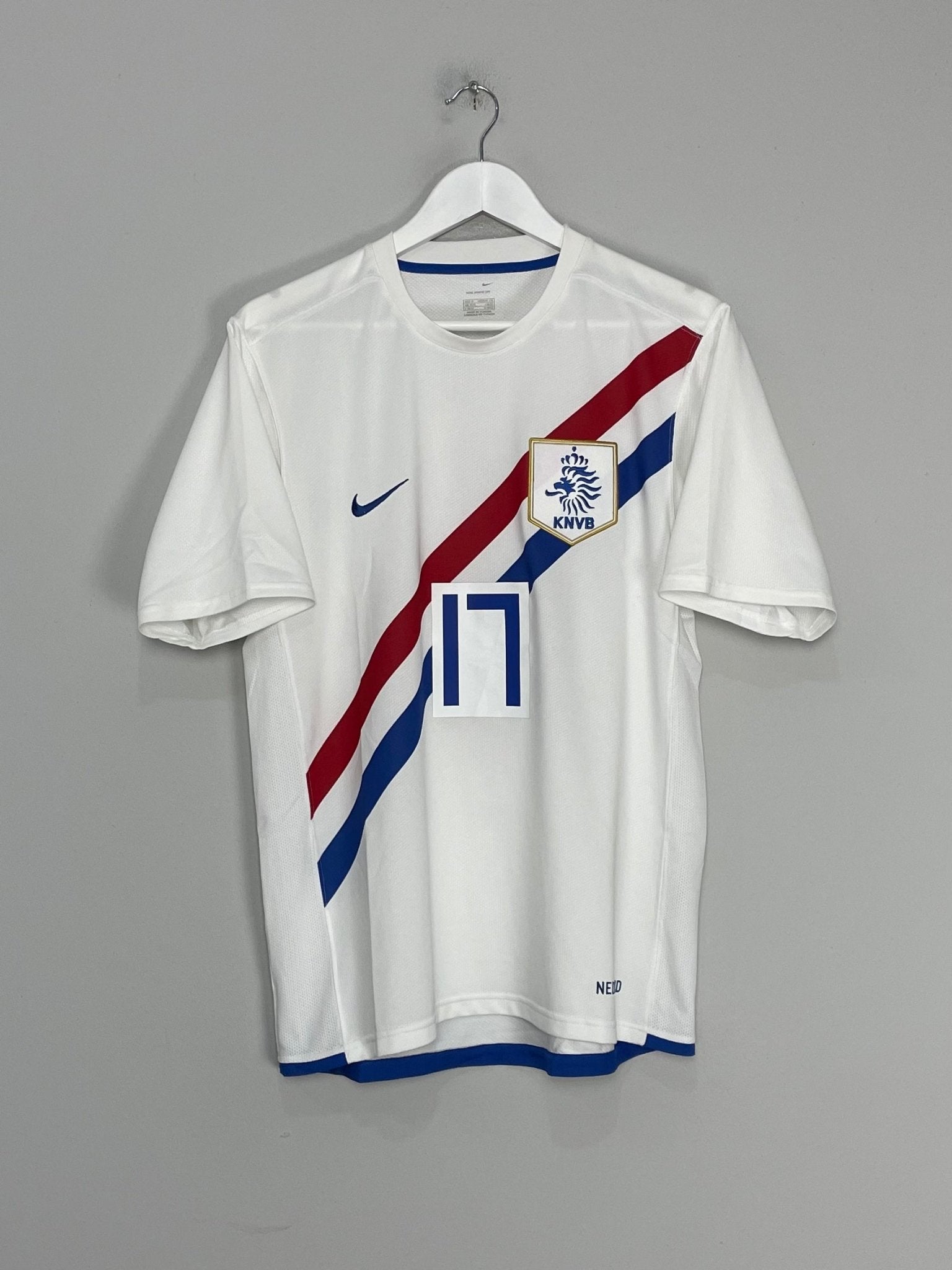 Shop 2006/08 NETHERLANDS V.PERSIE #17 AWAY SHIRT (M) NIKE, classic football shirts, vintage football shirts & retro soccer jerseys at Cult Kits