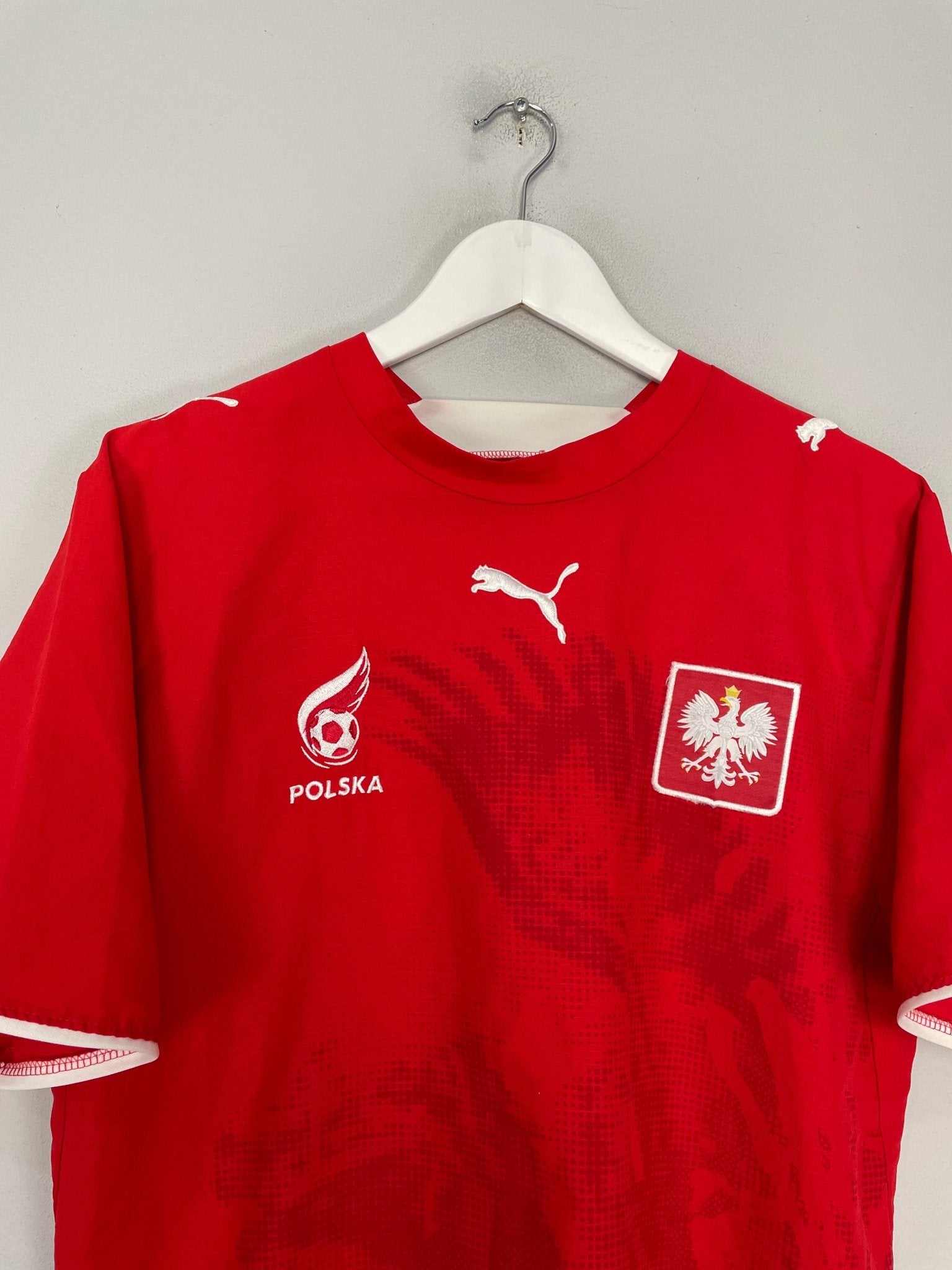 Shop 2006/08 POLAND AWAY SHIRT (M) PUMA, classic football shirts, vintage football shirts & retro soccer jerseys at Cult Kits