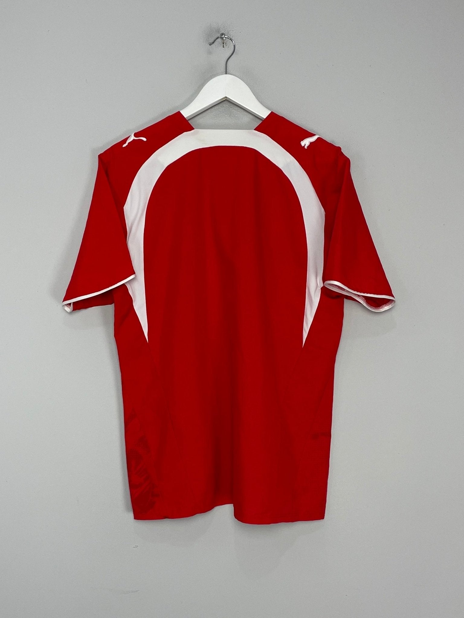 Shop 2006/08 POLAND AWAY SHIRT (M) PUMA, classic football shirts, vintage football shirts & retro soccer jerseys at Cult Kits