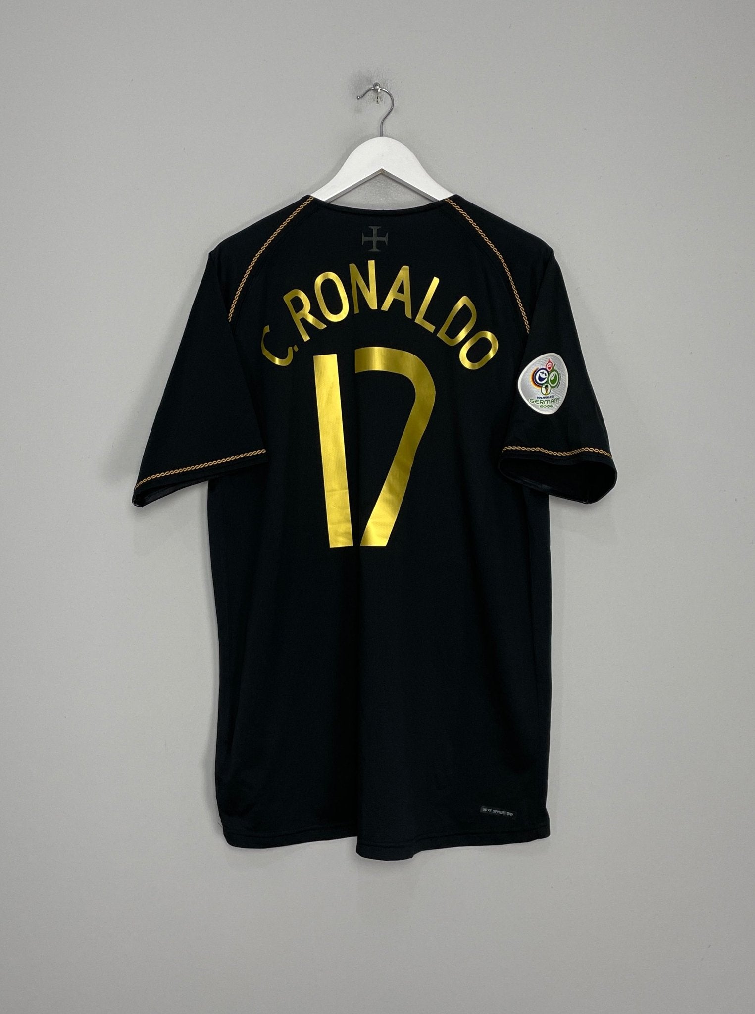 Shop 2006/08 PORTUGAL C.RONALDO #17 AWAY SHIRT (XL) NIKE, classic football shirts, vintage football shirts & retro soccer jerseys at Cult Kits