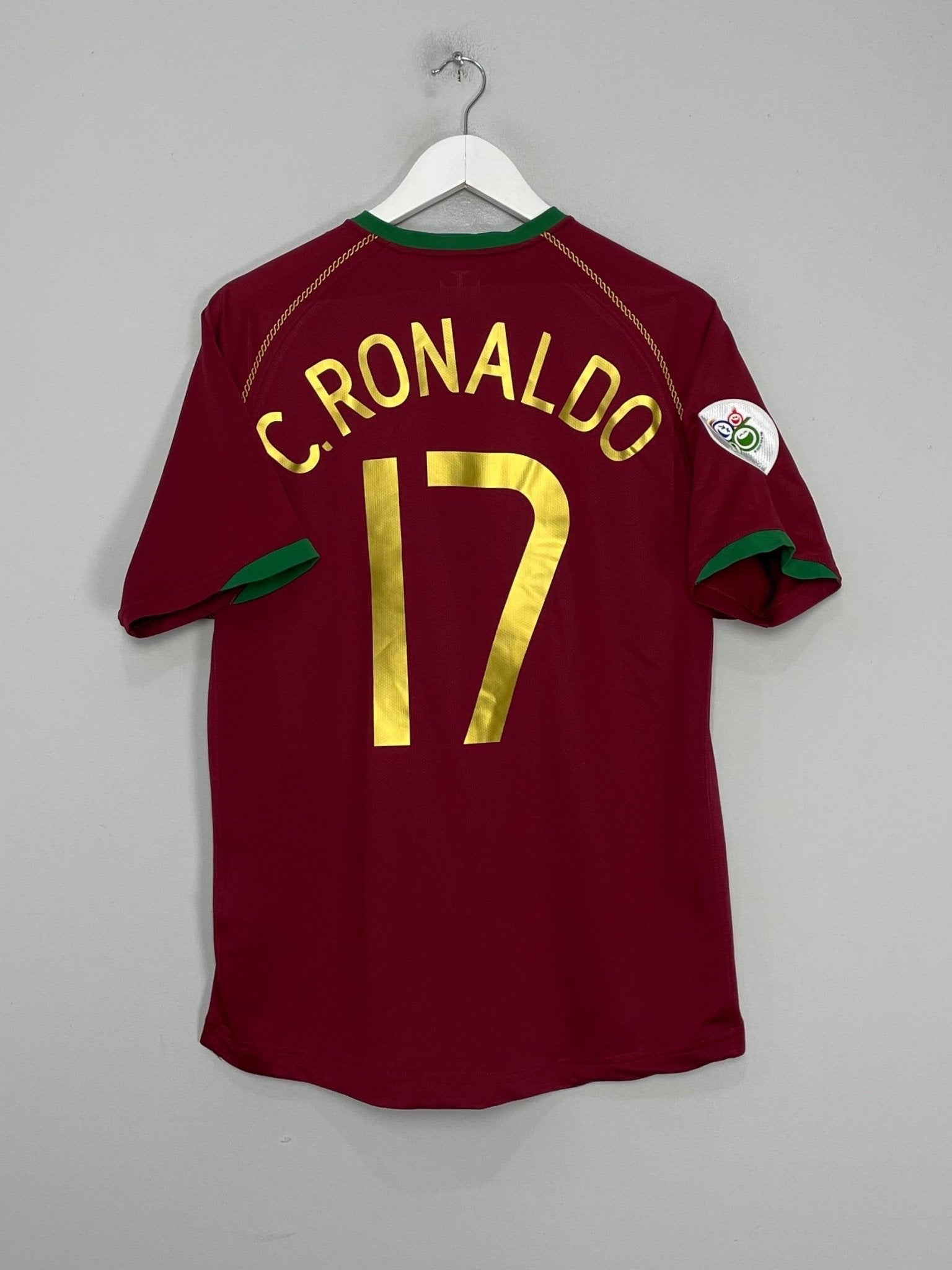 Shop 2006/08 PORTUGAL C.RONALDO #17 HOME SHIRT (M) NIKE, classic football shirts, vintage football shirts & retro soccer jerseys at Cult Kits