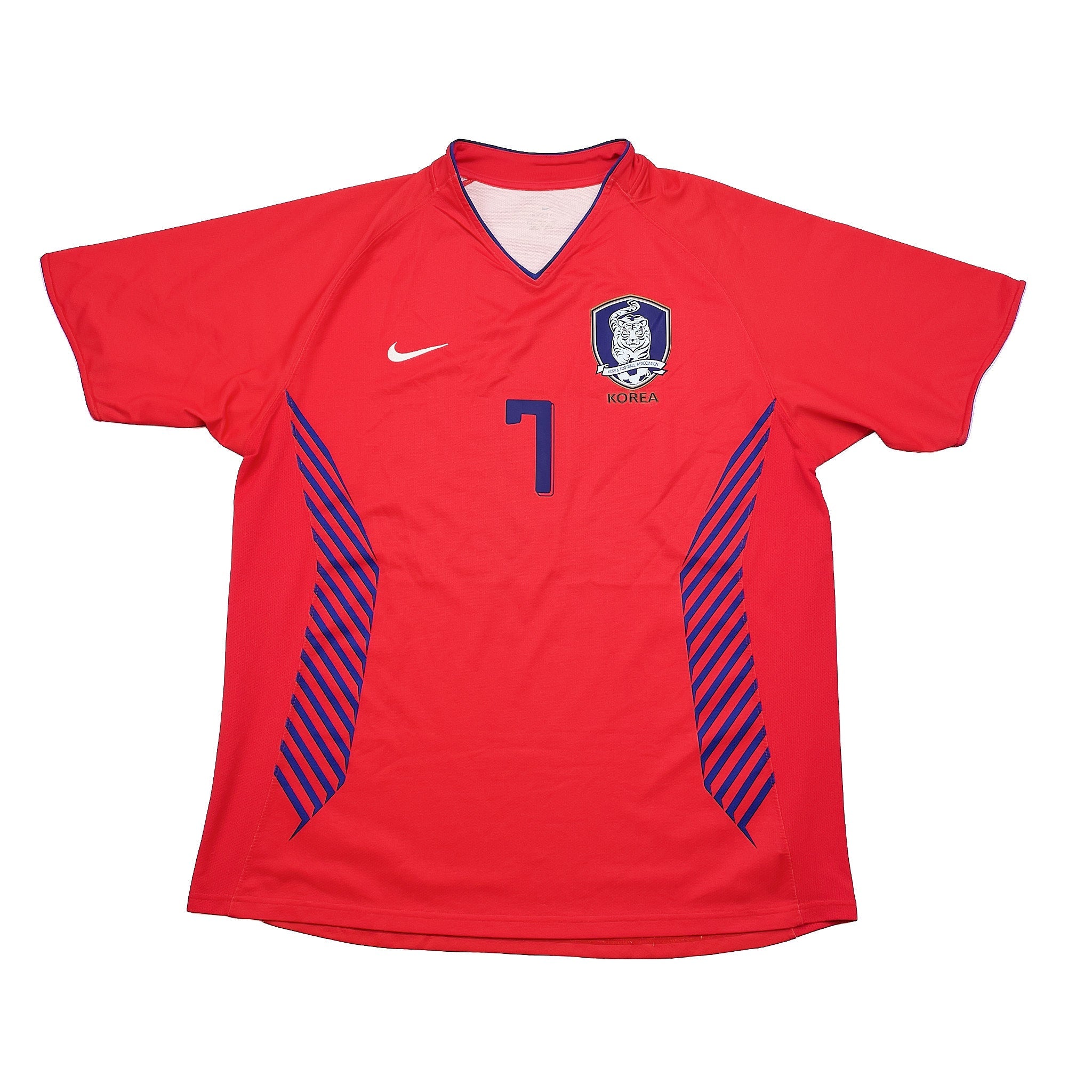 2006-08-south-korea-ji-sung-7-home-shirt-l-nike45647