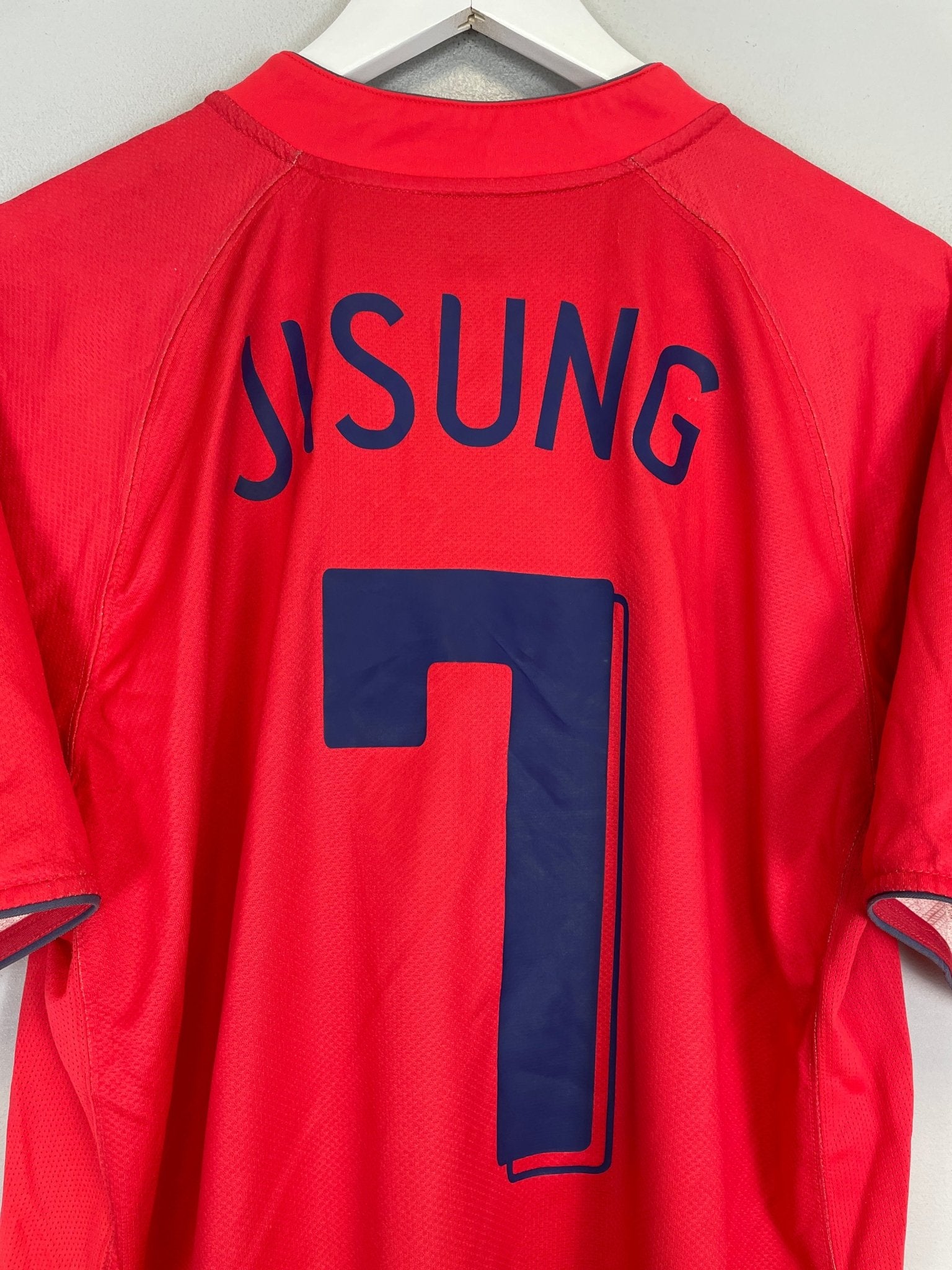 Shop 2006/08 SOUTH KOREA JI SUNG #7 HOME SHIRT (XL) NIKE, classic football shirts, vintage football shirts & retro soccer jerseys at Cult Kits