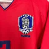 Shop 2006/08 SOUTH KOREA JISUNG #7 HOME SHIRT (L) NIKE, classic football shirts, vintage football shirts & retro soccer jerseys at Cult Kits
