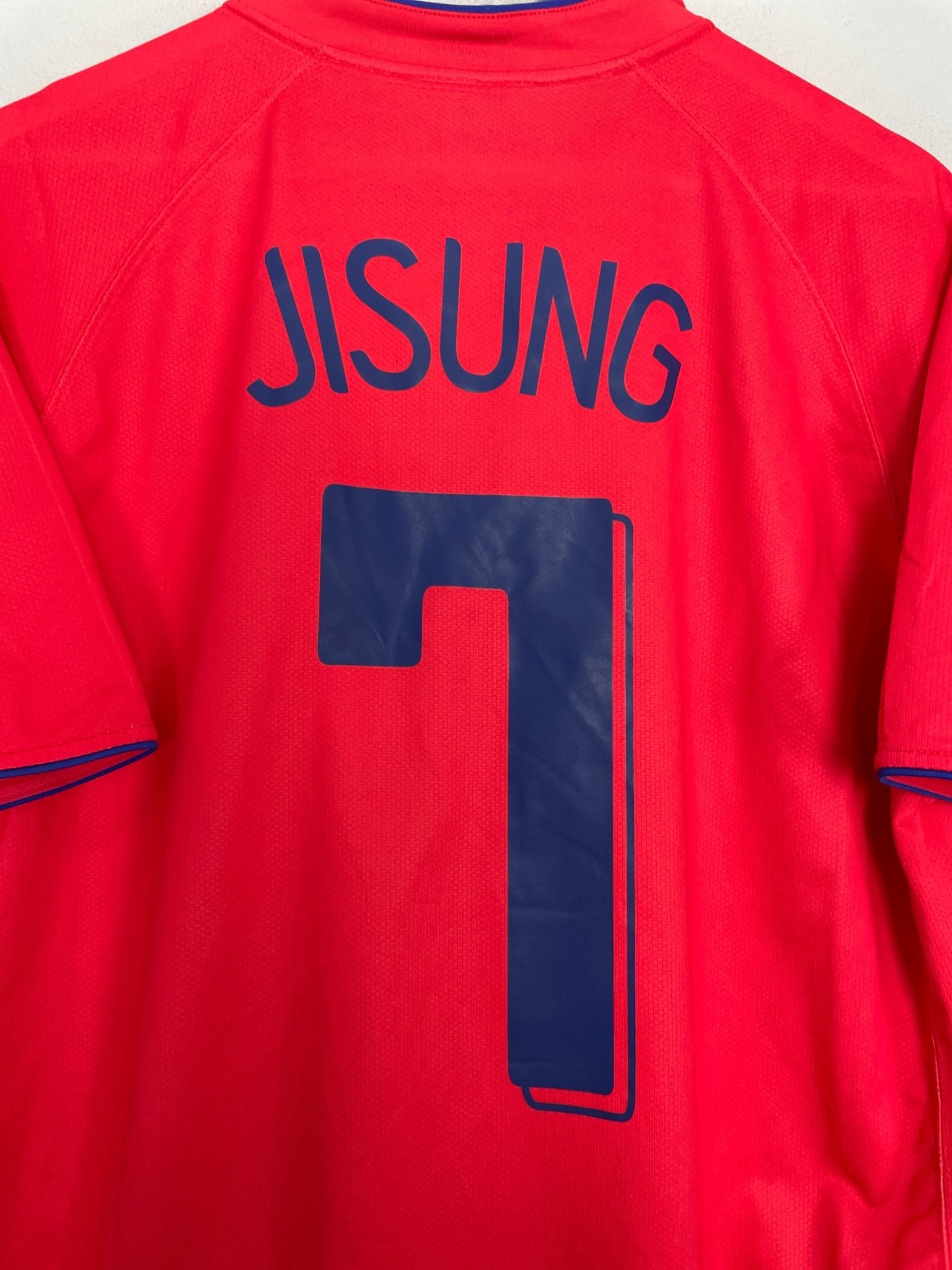 Shop 2006/08 SOUTH KOREA JISUNG #7 HOME SHIRT (L) NIKE, classic football shirts, vintage football shirts & retro soccer jerseys at Cult Kits