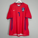 Shop 2006/08 SOUTH KOREA JISUNG #7 HOME SHIRT (XL) NIKE, classic football shirts, vintage football shirts & retro soccer jerseys at Cult Kits