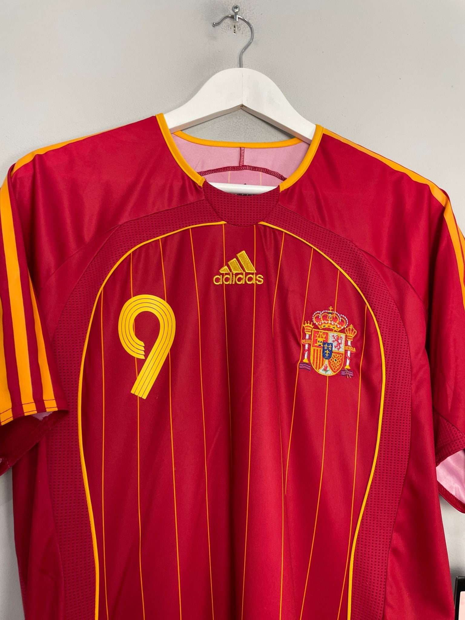 Shop 2006/08 SPAIN F.TORRES #9 *BNWT* HOME SHIRT (M) ADIDAS, classic football shirts, vintage football shirts & retro soccer jerseys at Cult Kits
