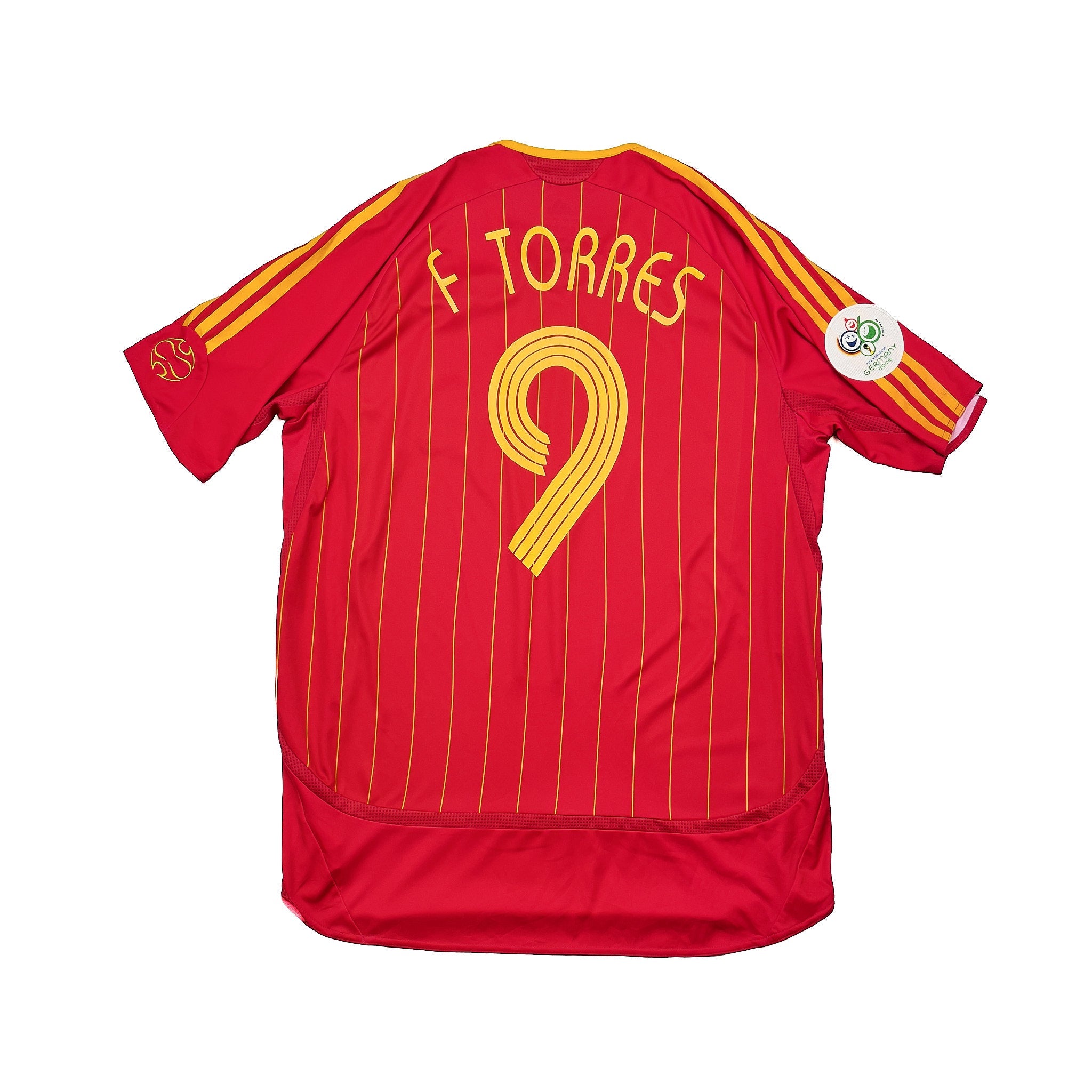 Buy 2006/08 Spain F.Torres 9 Home Shirt (L) Adidas ~ Free worldwide shipping ~ Authentic Vintage Football Shirts from Cult Kits