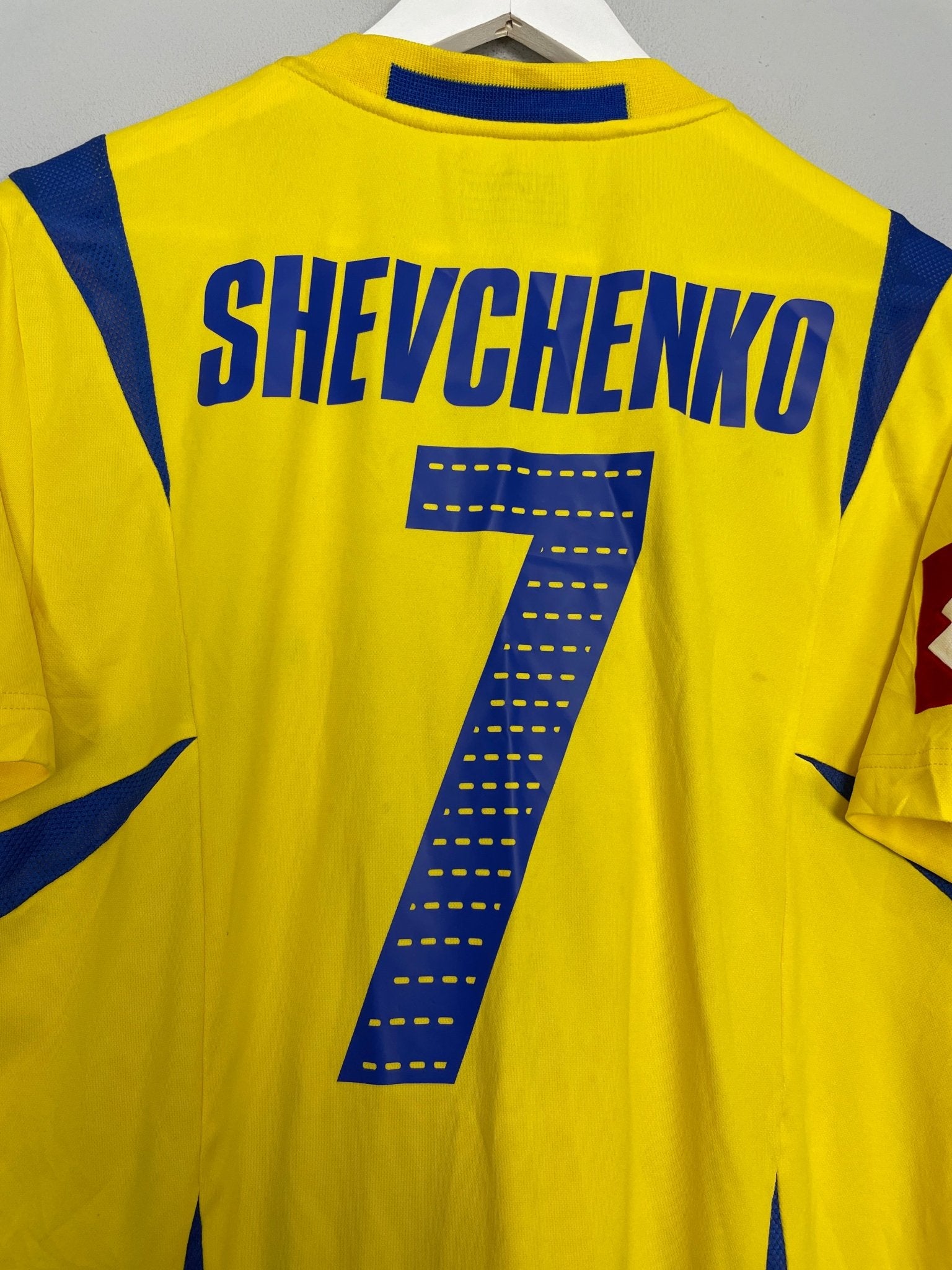 Shop 2006/08 UKRAINE SHEVCHENKO #7 HOME SHIRT (XL) LOTTO, classic football shirts, vintage football shirts & retro soccer jerseys at Cult Kits