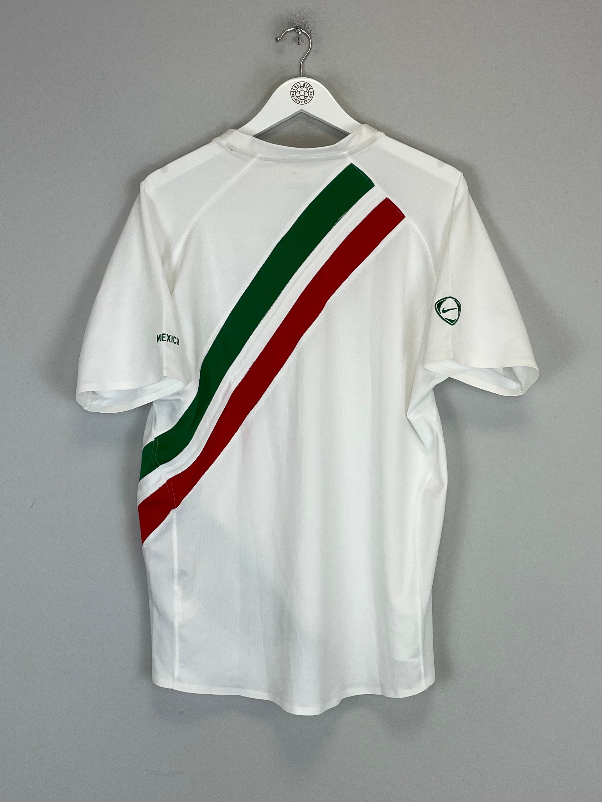 2006/07 MEXICO TRAINING SHIRT (L) NIKE BACK STRIPES FLAG