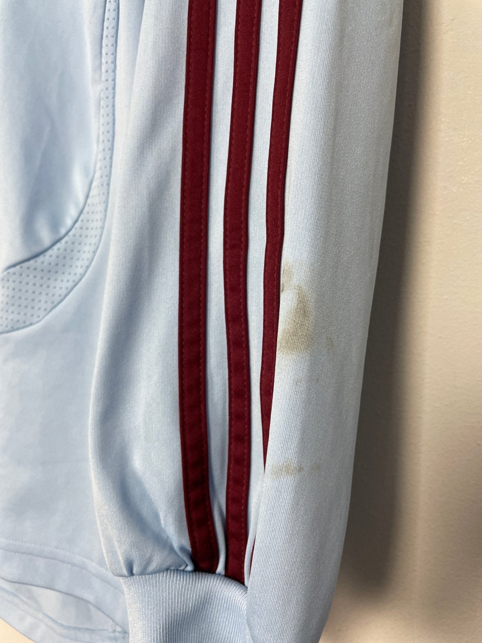 Shop 2007 COLORADO RAPIDS L/S AWAY SHIRT (M) ADIDAS, classic football shirts, vintage football shirts & retro soccer jerseys at Cult Kits