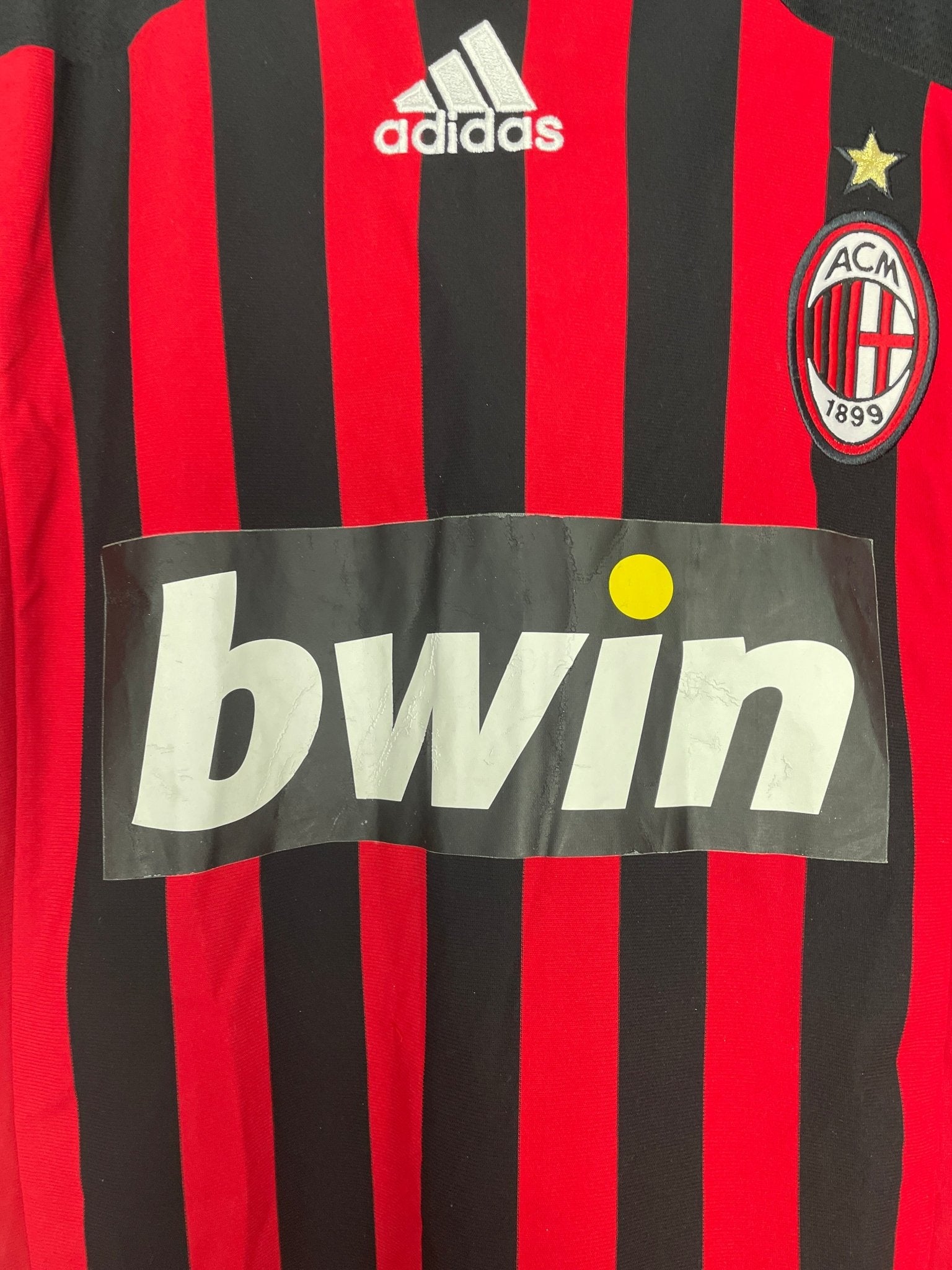 Shop 2007/08 AC MILAN KAKA #22 HOME SHIRT (L) ADIDAS, classic football shirts, vintage football shirts & retro soccer jerseys at Cult Kits