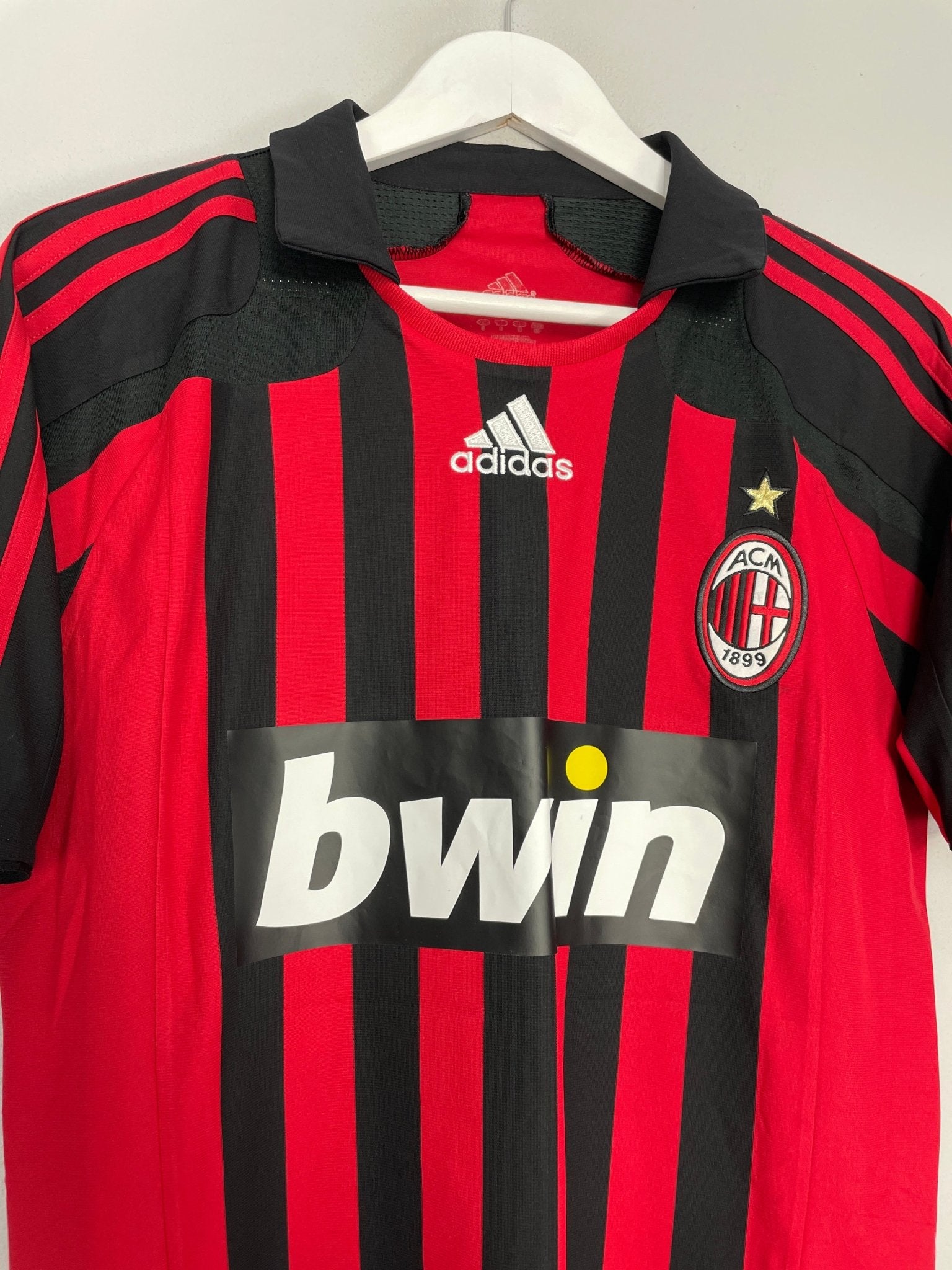 Shop 2007/08 AC MILAN KAKA #22 HOME SHIRT (S) ADIDAS, classic football shirts, vintage football shirts & retro soccer jerseys at Cult Kits