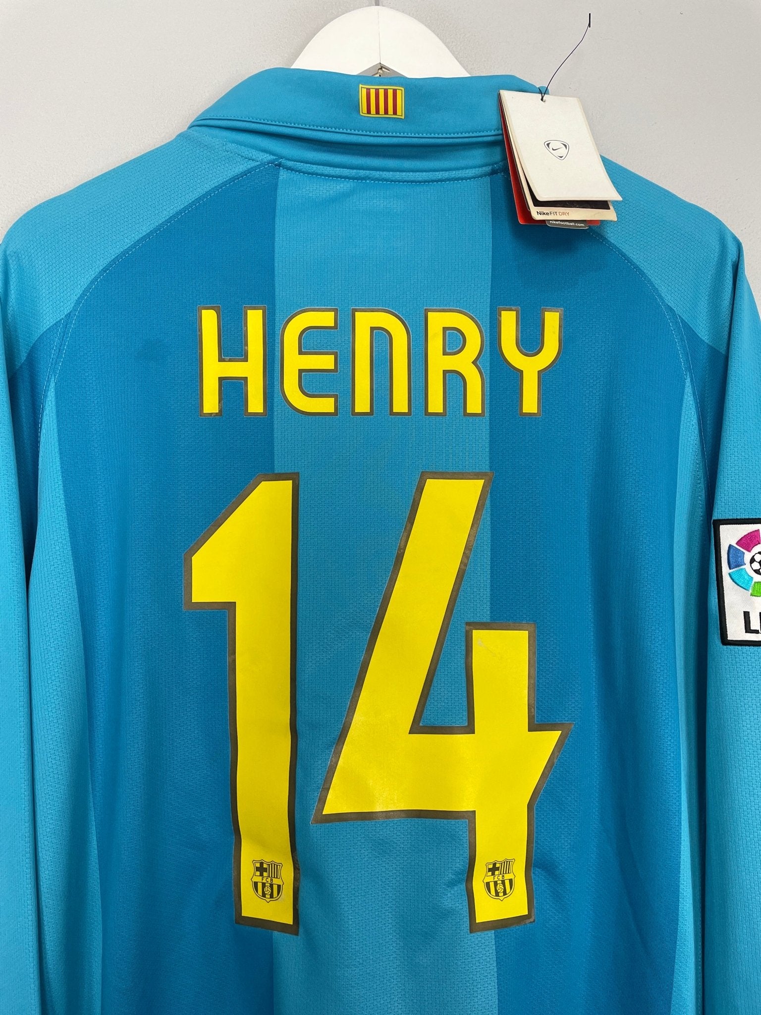 Shop 2007/08 BARCELONA *BNWT* HENRY #14 L/S AWAY SHIRT (L) NIKE, classic football shirts, vintage football shirts & retro soccer jerseys at Cult Kits