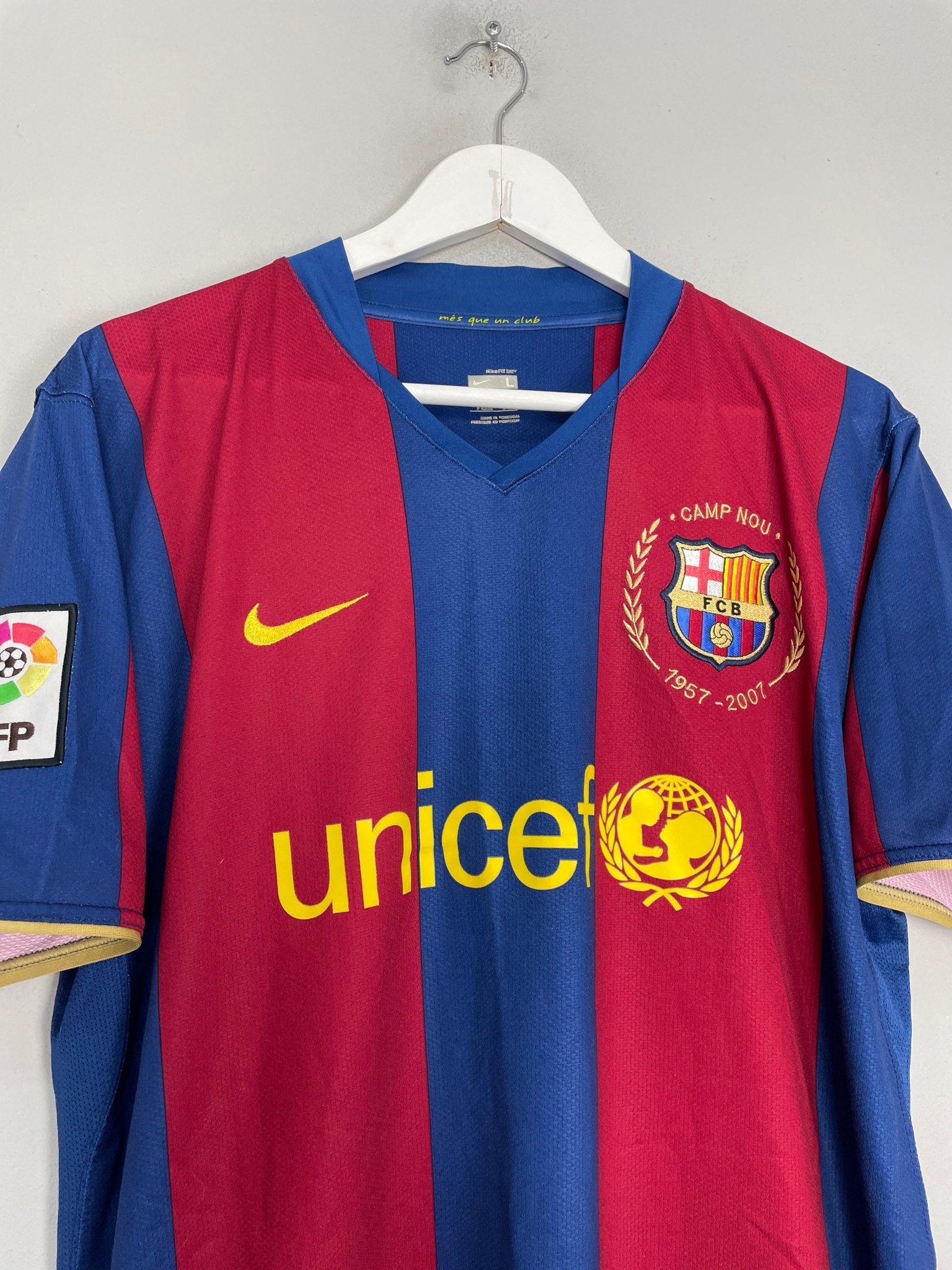 Shop 2007/08 BARCELONA MESSI #19 HOME SHIRT (L) NIKE, classic football shirts, vintage football shirts & retro soccer jerseys at Cult Kits