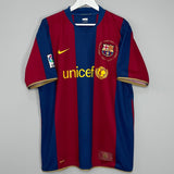 Shop 2007/08 BARCELONA RONALDINHO #10 HOME SHIRT (XL) NIKE, classic football shirts, vintage football shirts & retro soccer jerseys at Cult Kits