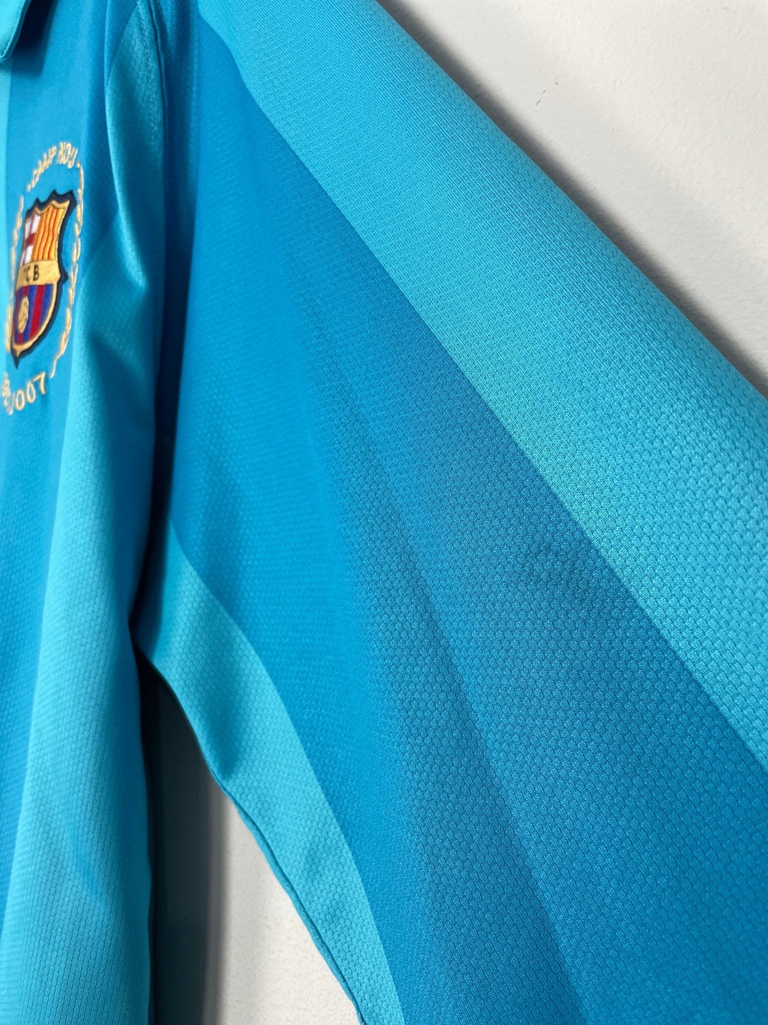 2007/08 BARCELONA RONALDINHO #10 L/S AWAY SHIRT (XL) NIKE – Cult Kits