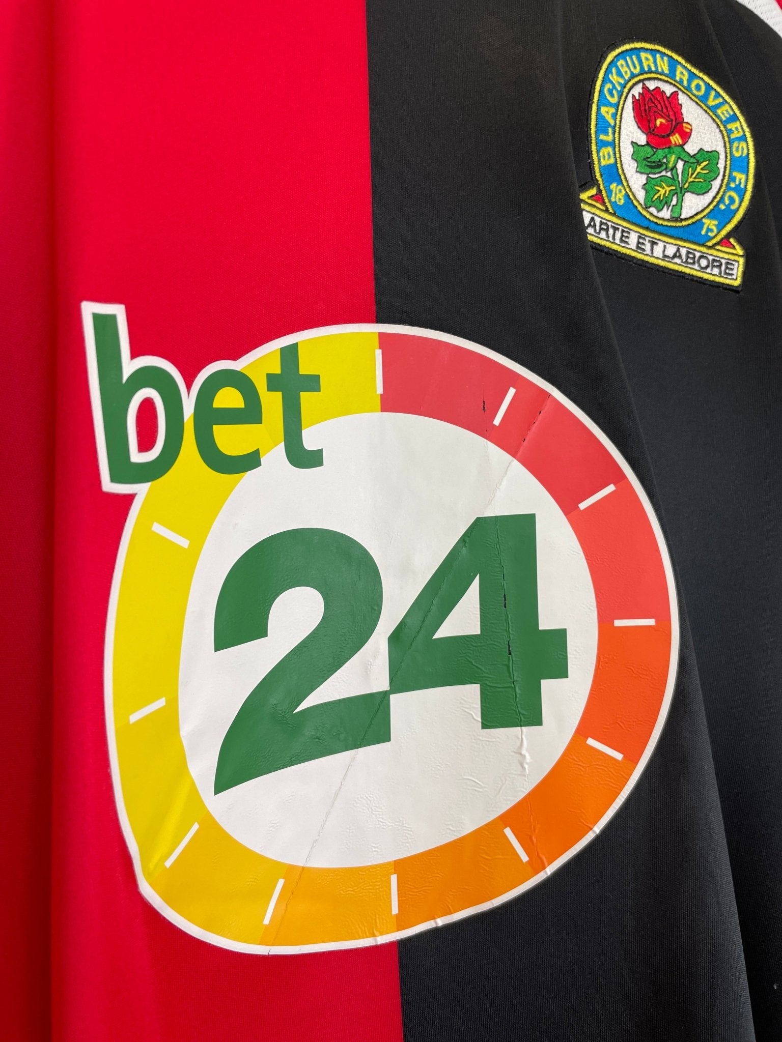 Shop 2007/08 BLACKBURN TUGAY #5 AWAY SHIRT (S) UMBRO, classic football shirts, vintage football shirts & retro soccer jerseys at Cult Kits