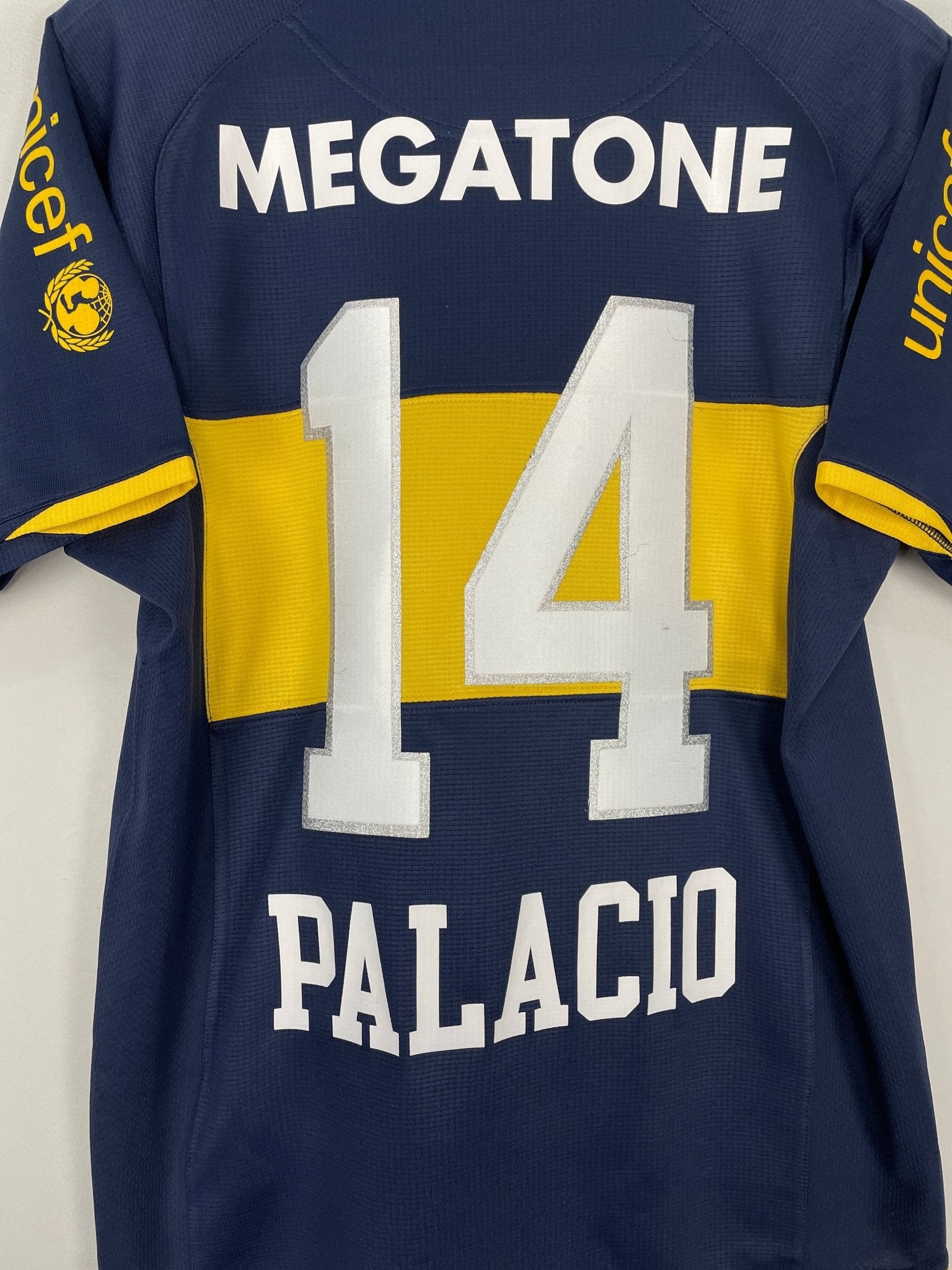 Shop 2007/08 BOCA JUNIORS PALACIO #14 HOME SHIRT (M) NIKE, classic football shirts, vintage football shirts & retro soccer jerseys at Cult Kits