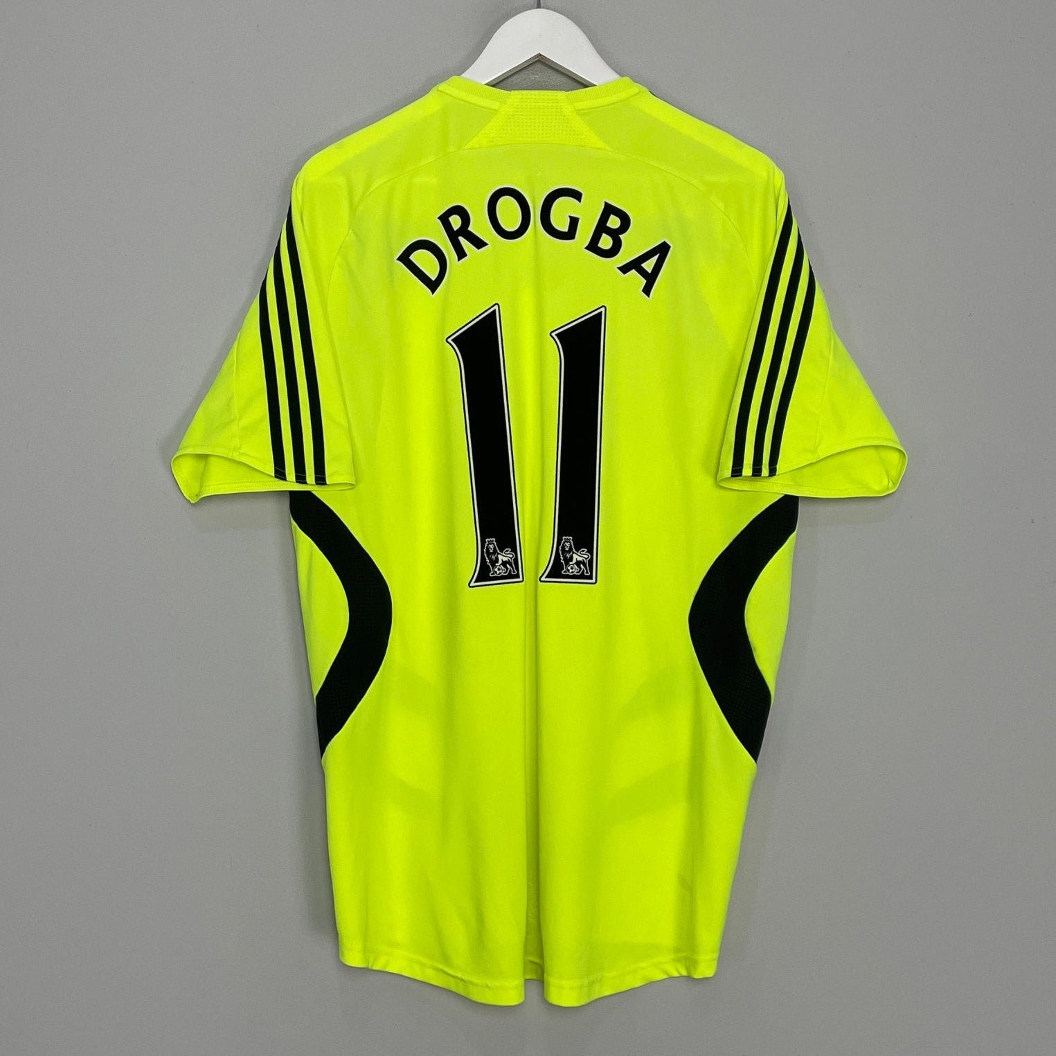 Shop 2007/08 CHELSEA DROGBA #11 AWAY SHIRT (L) ADIDAS, classic football shirts, vintage football shirts & retro soccer jerseys at Cult Kits