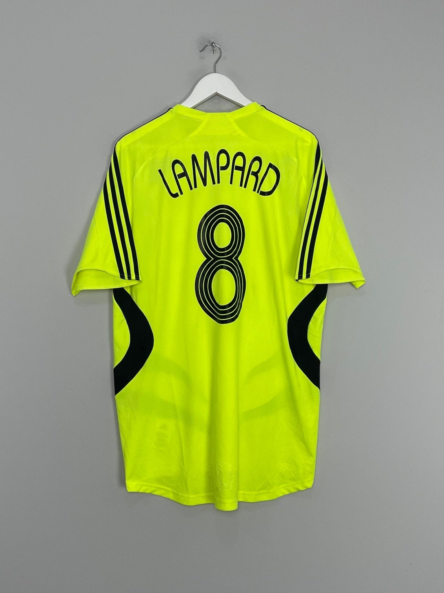 Shop 2007/08 CHELSEA LAMPARD #8 AWAY SHIRT (L) ADIDAS, classic football shirts, vintage football shirts & retro soccer jerseys at Cult Kits
