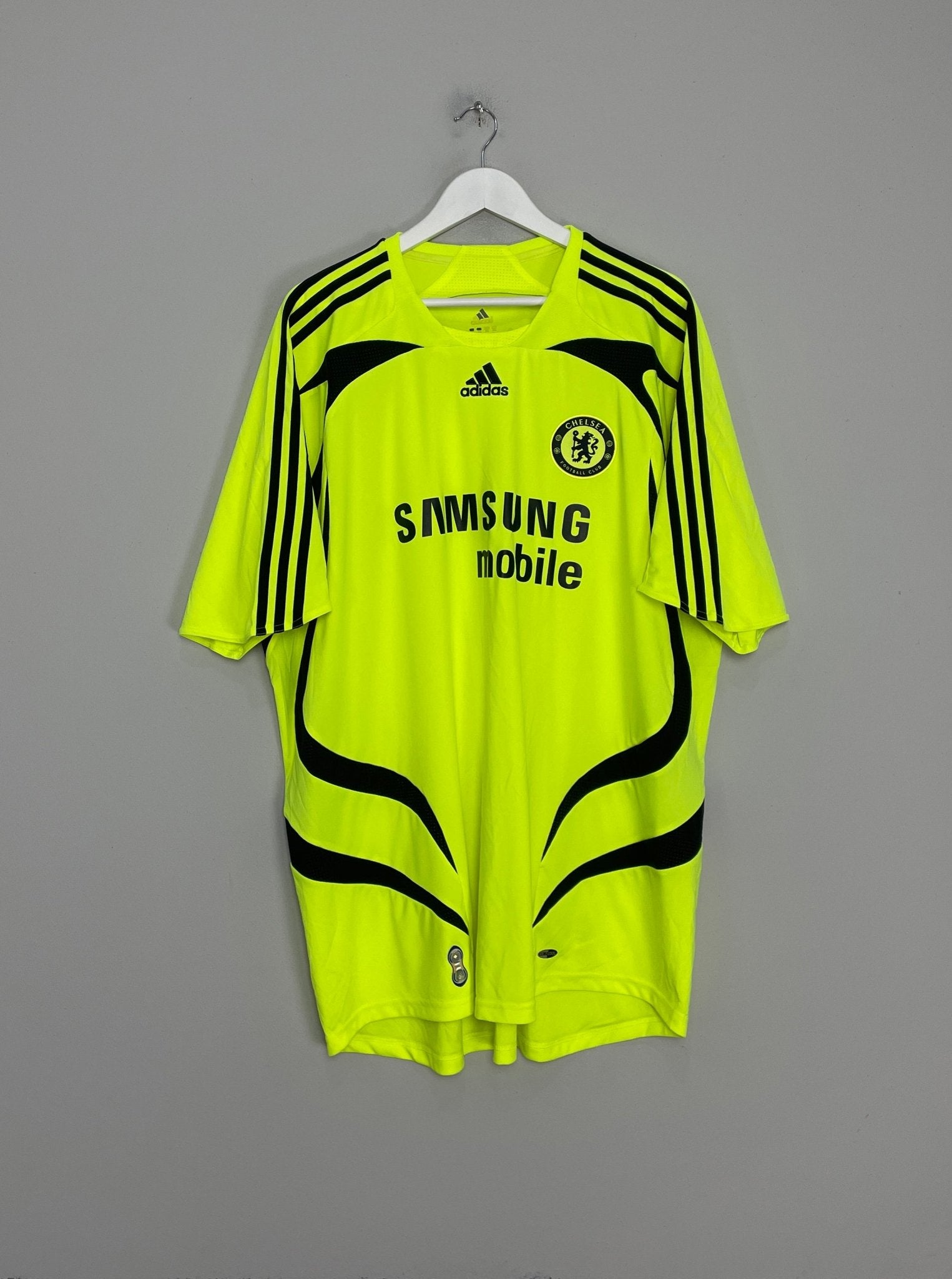 Shop 2007/08 CHELSEA LAMPARD #8 AWAY SHIRT (XXL) ADIDAS, classic football shirts, vintage football shirts & retro soccer jerseys at Cult Kits