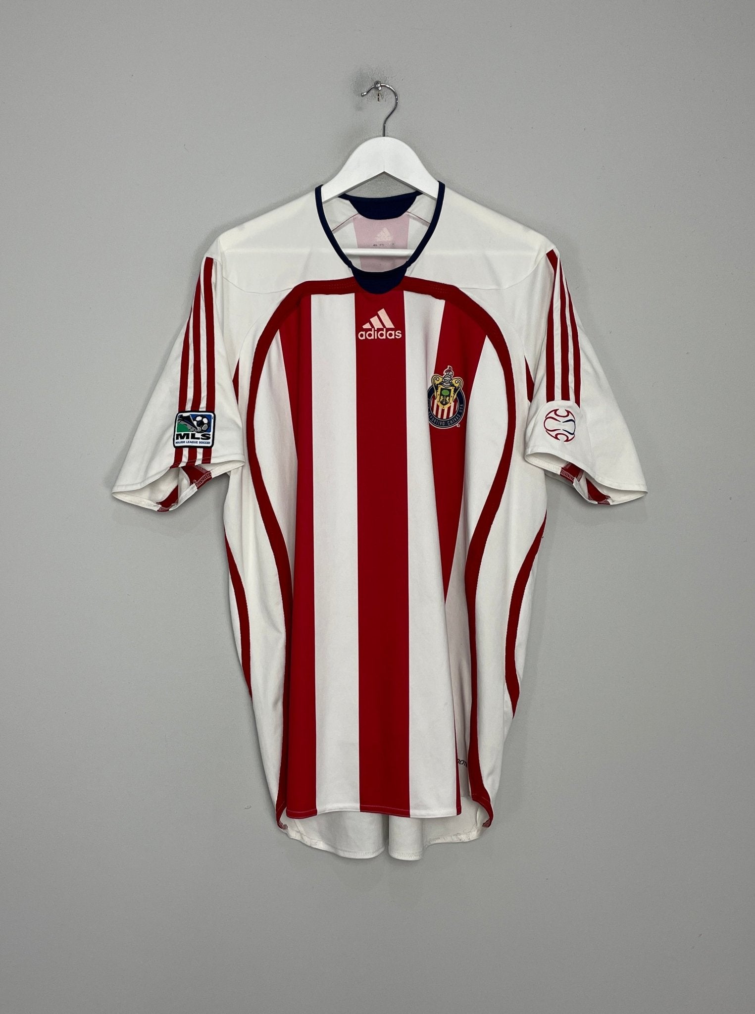 Shop 2007/08 CHIVAS USA HOME SHIRT (XL) ADIDAS, classic football shirts, vintage football shirts & retro soccer jerseys at Cult Kits