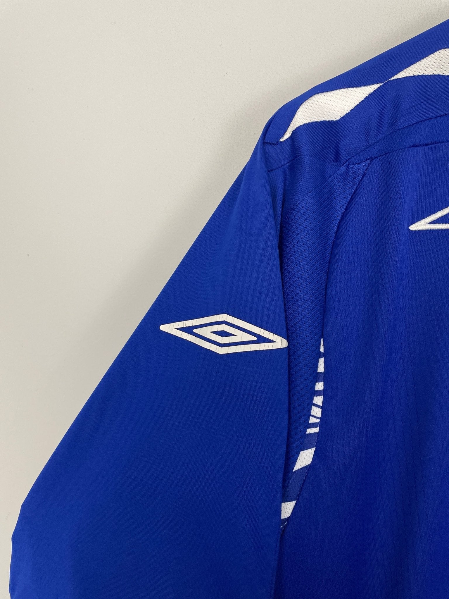 Shop 2007/08 EVERTON YAKUBU #22 HOME SHIRT (L) UMBRO, classic football shirts, vintage football shirts & retro soccer jerseys at Cult Kits