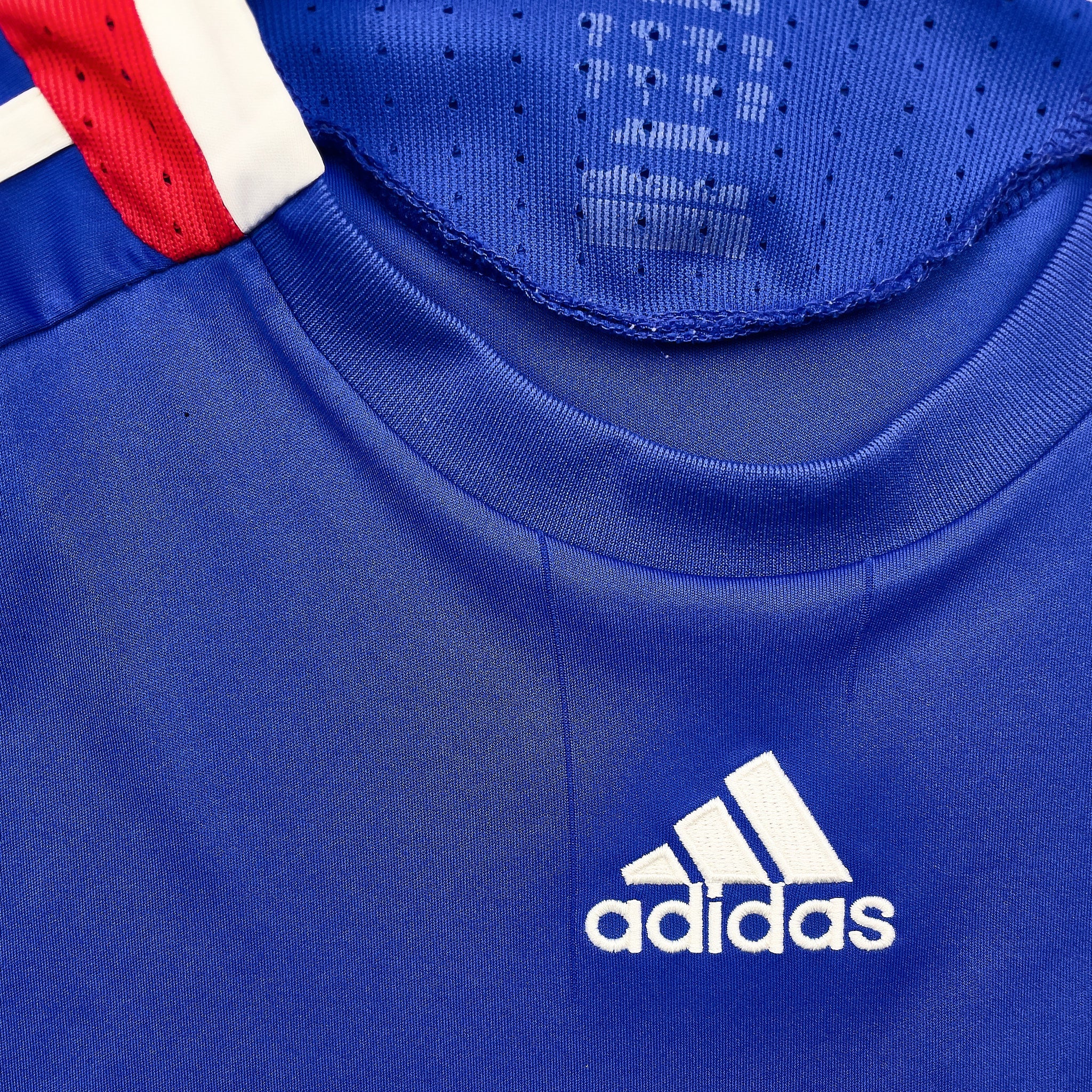 Buy 2007/08 France Home Shirt (M) Adidas ~ Free worldwide shipping ~ Authentic Vintage Football Shirts from Cult Kits