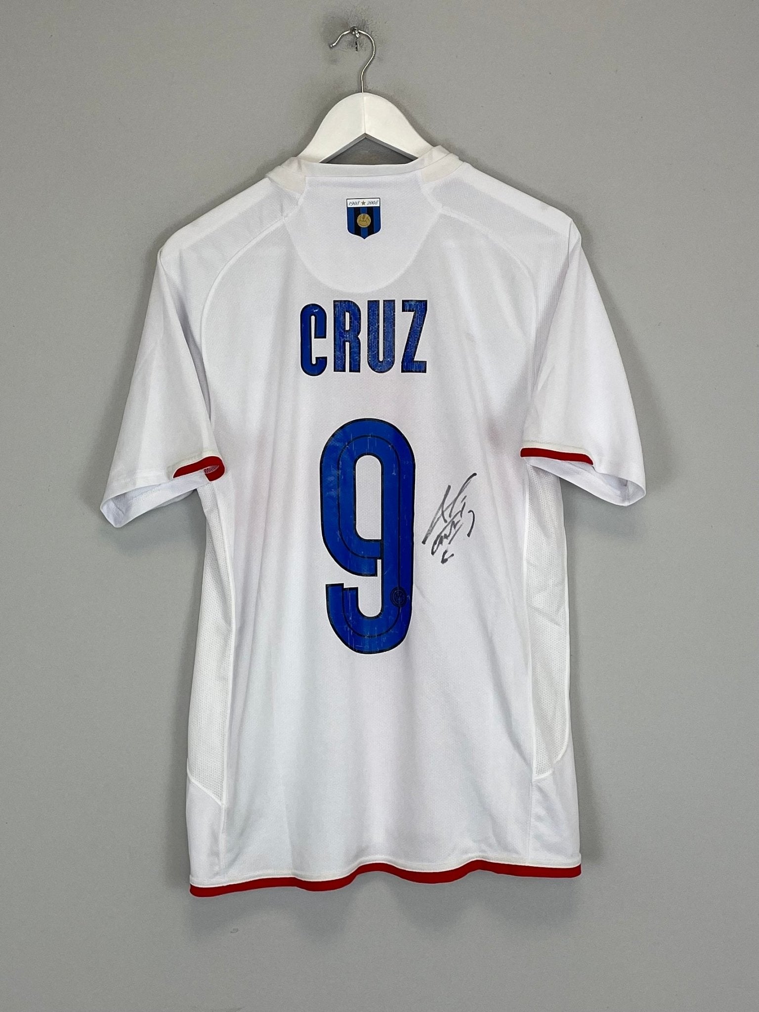 Shop 2007/08 INTER MILAN CRUZ #9 *SIGNED* CENTENARY AWAY SHIRT (M) NIKE, classic football shirts, vintage football shirts & retro soccer jerseys at Cult Kits