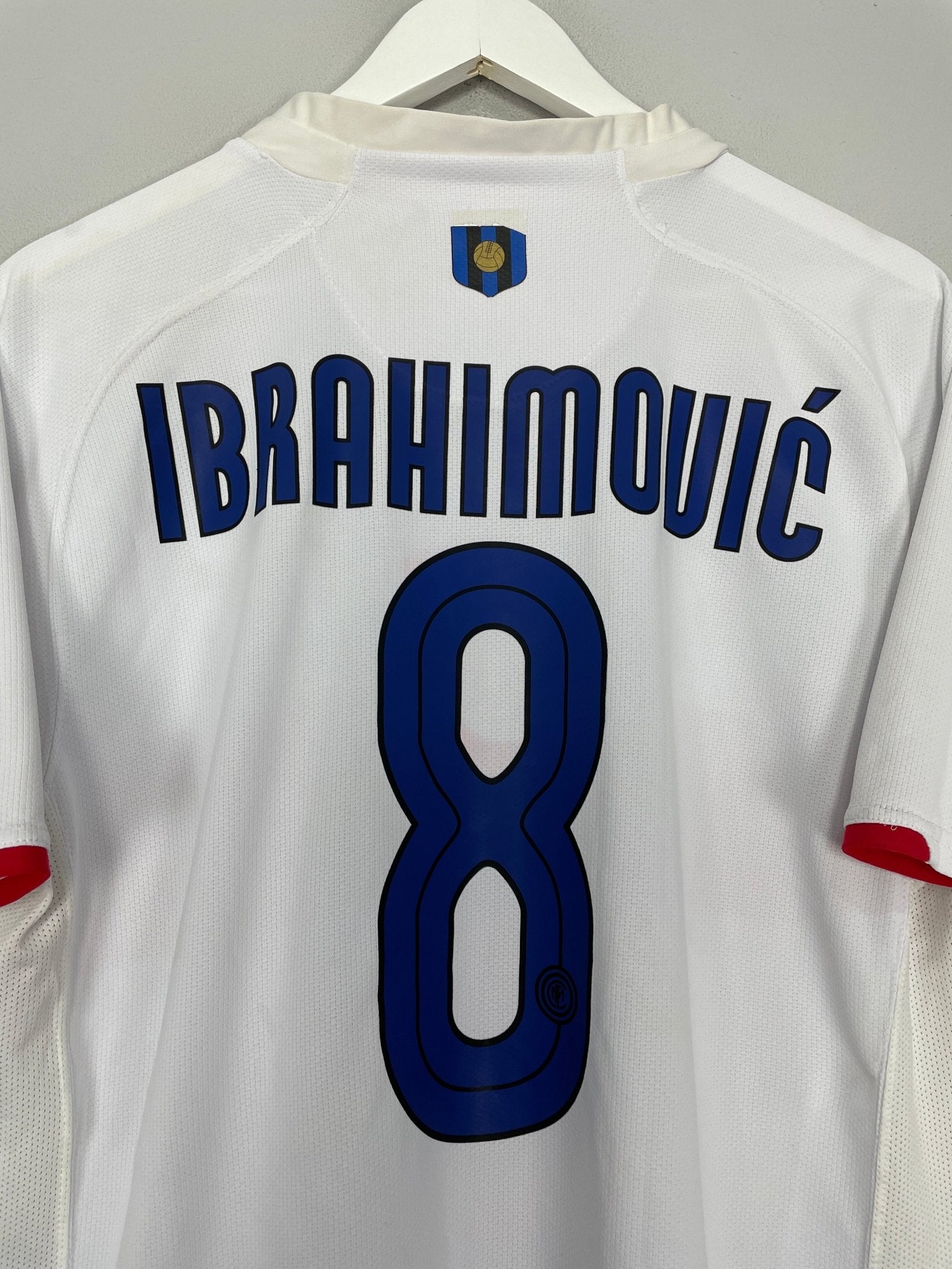 Shop 2007/08 INTER MILAN IBRAHIMOVIC #8 *CENTENARY* AWAY SHIRT (L) NIKE, classic football shirts, vintage football shirts & retro soccer jerseys at Cult Kits