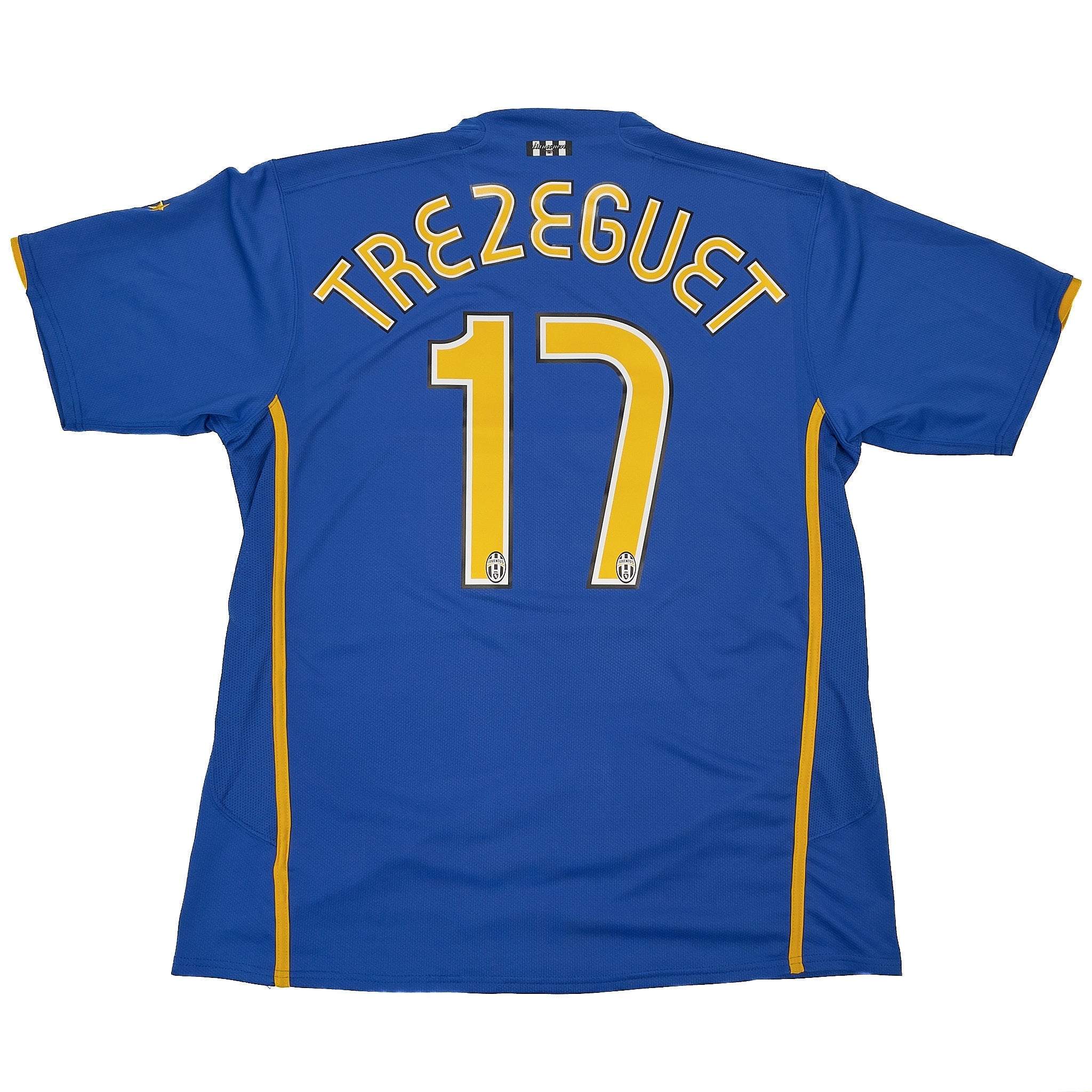 Buy 2007/08 JUVENTUS TREZEGUET 17 AWAY SHIRT (L) NIKE ~ Free worldwide shipping available ~ Authentic Vintage Football Shirts from Cult Kits