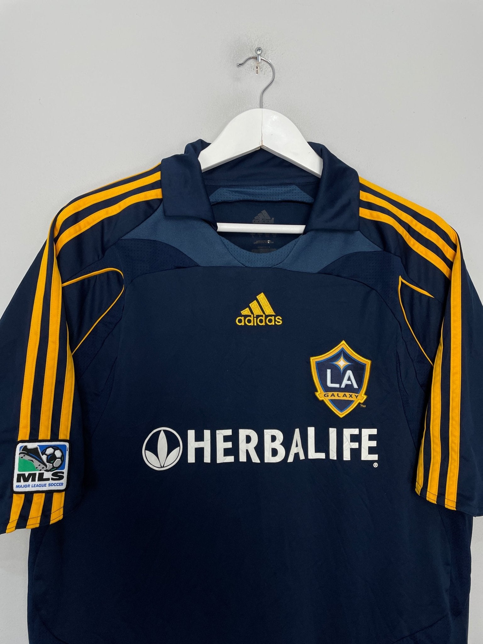 Shop 2007/08 LA GALAXY BECKHAM #23 AWAY SHIRT (L) ADIDAS, classic football shirts, vintage football shirts & retro soccer jerseys at Cult Kits
