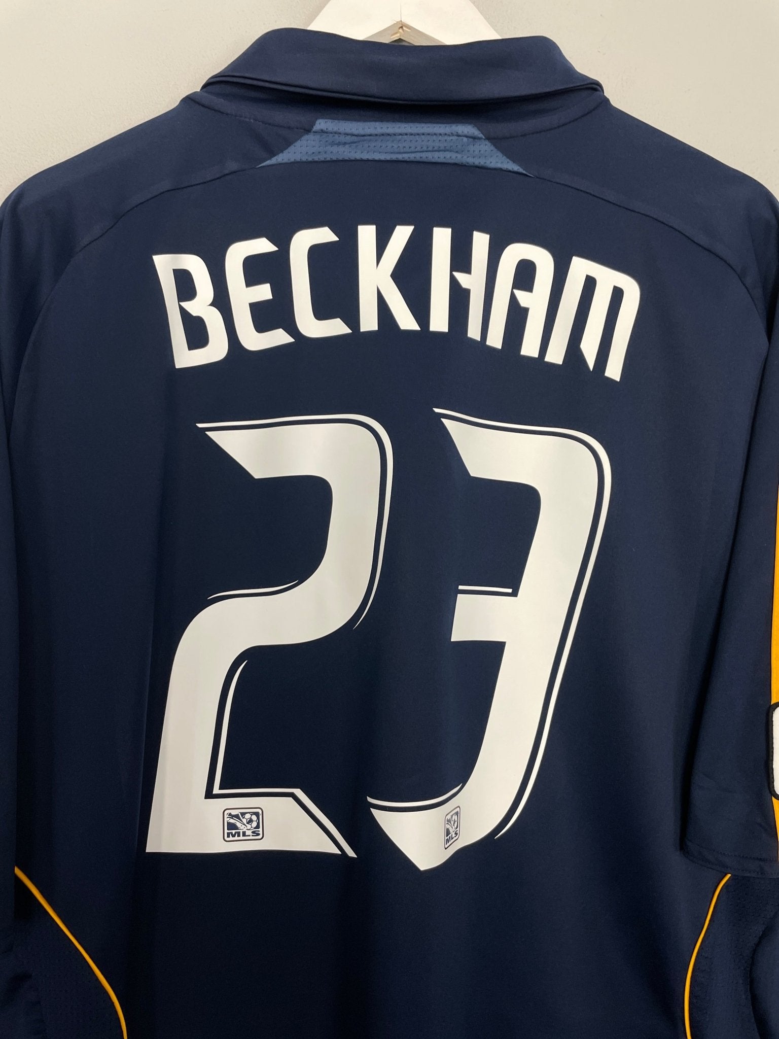 Shop 2007/08 LA GALAXY BECKHAM #23 AWAY SHIRT (XXL) ADIDAS, classic football shirts, vintage football shirts & retro soccer jerseys at Cult Kits