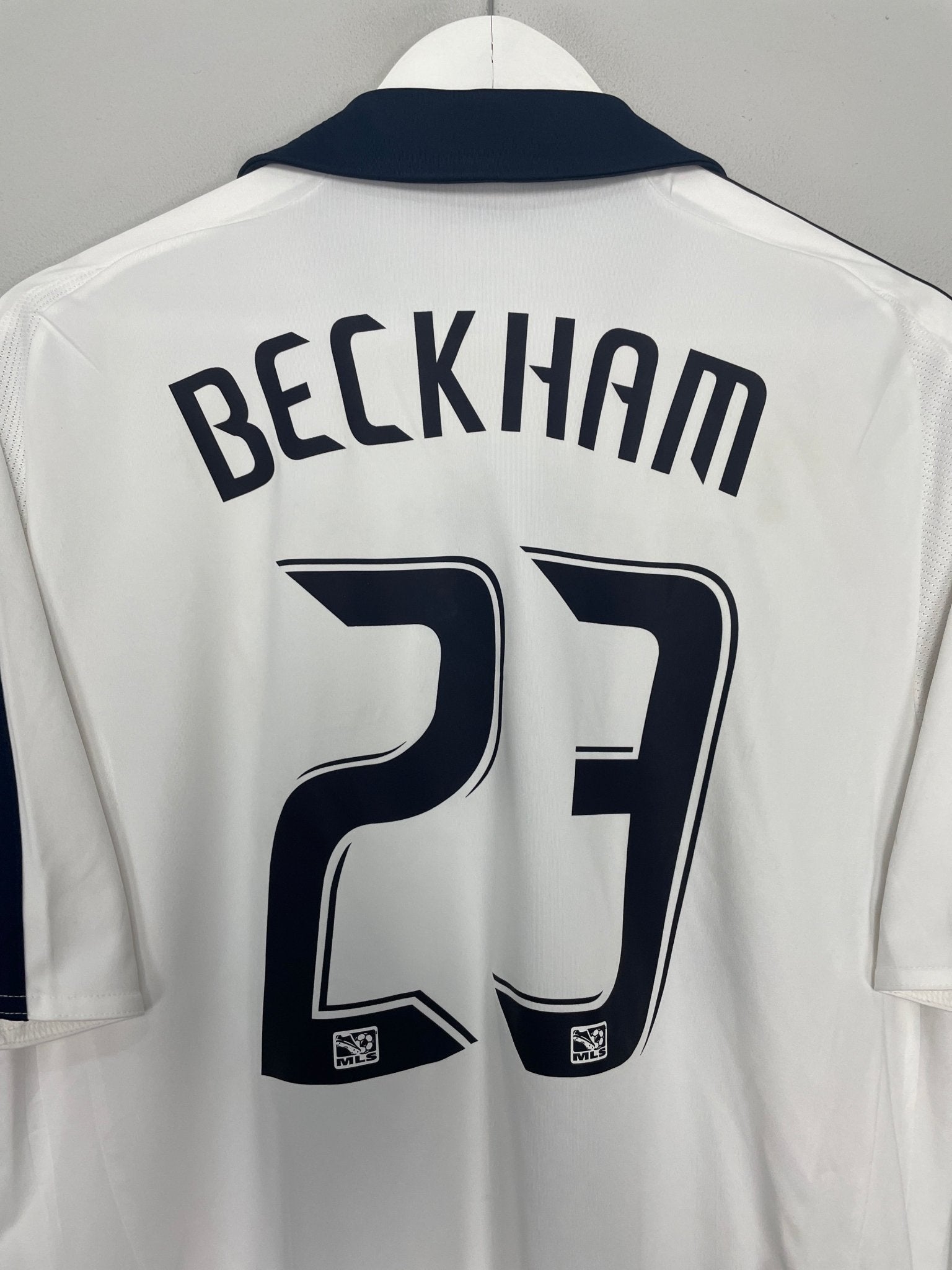 Shop 2007/08 LA GALAXY BECKHAM #23 HOME SHIRT (M) ADIDAS, classic football shirts, vintage football shirts & retro soccer jerseys at Cult Kits