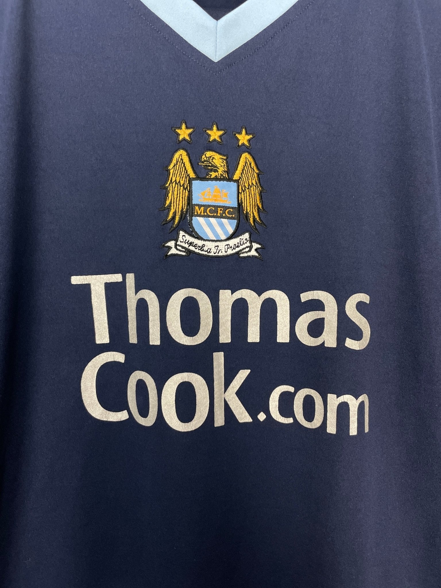 Shop 2007/08 MANCHESTER CITY TRAINING SHIRT (L) LE COQ, classic football shirts, vintage football shirts & retro soccer jerseys at Cult Kits