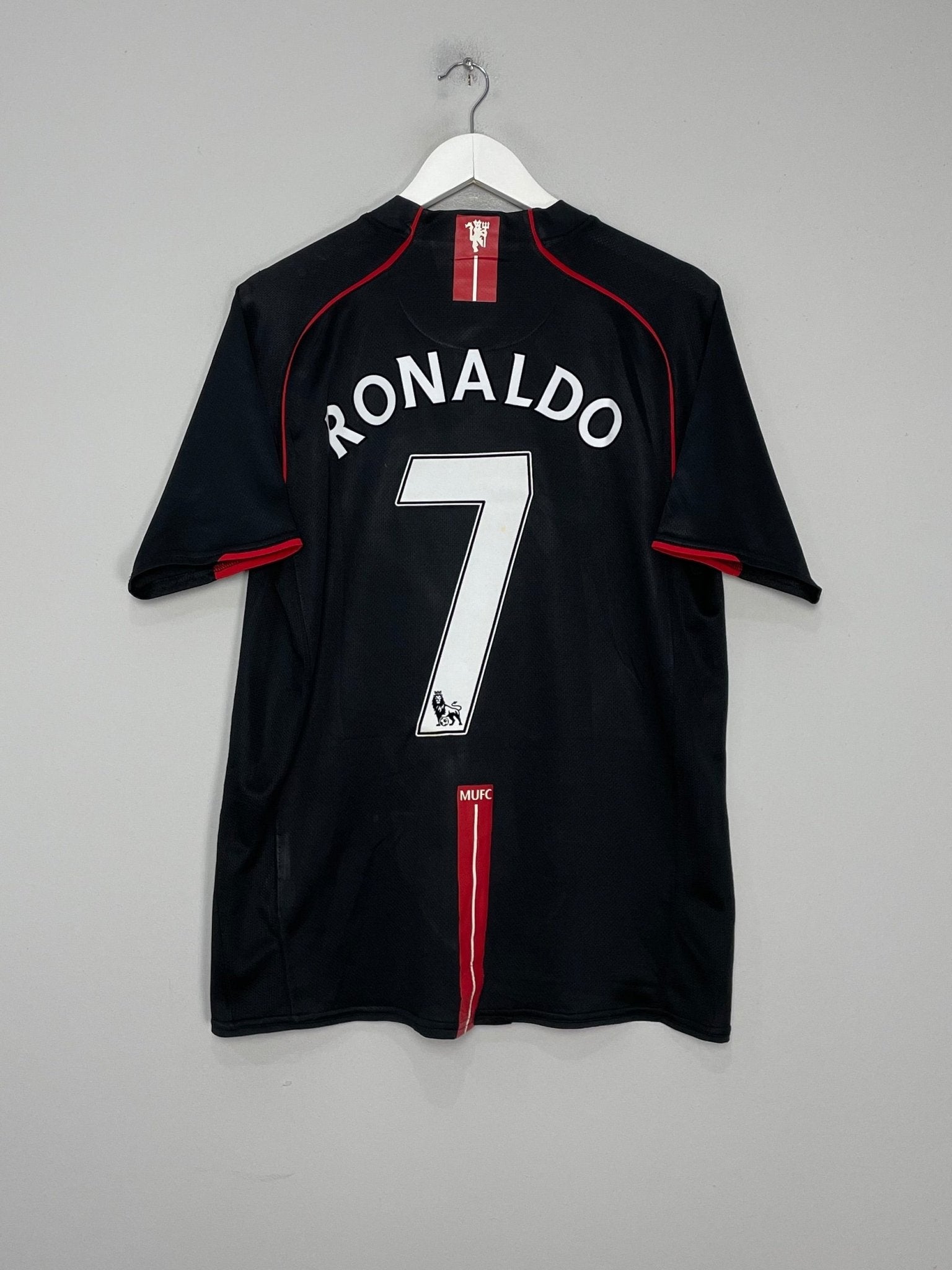 Shop 2007/08 MANCHESTER UNITED RONALDO #7 AWAY SHIRT (L) NIKE, classic football shirts, vintage football shirts & retro soccer jerseys at Cult Kits
