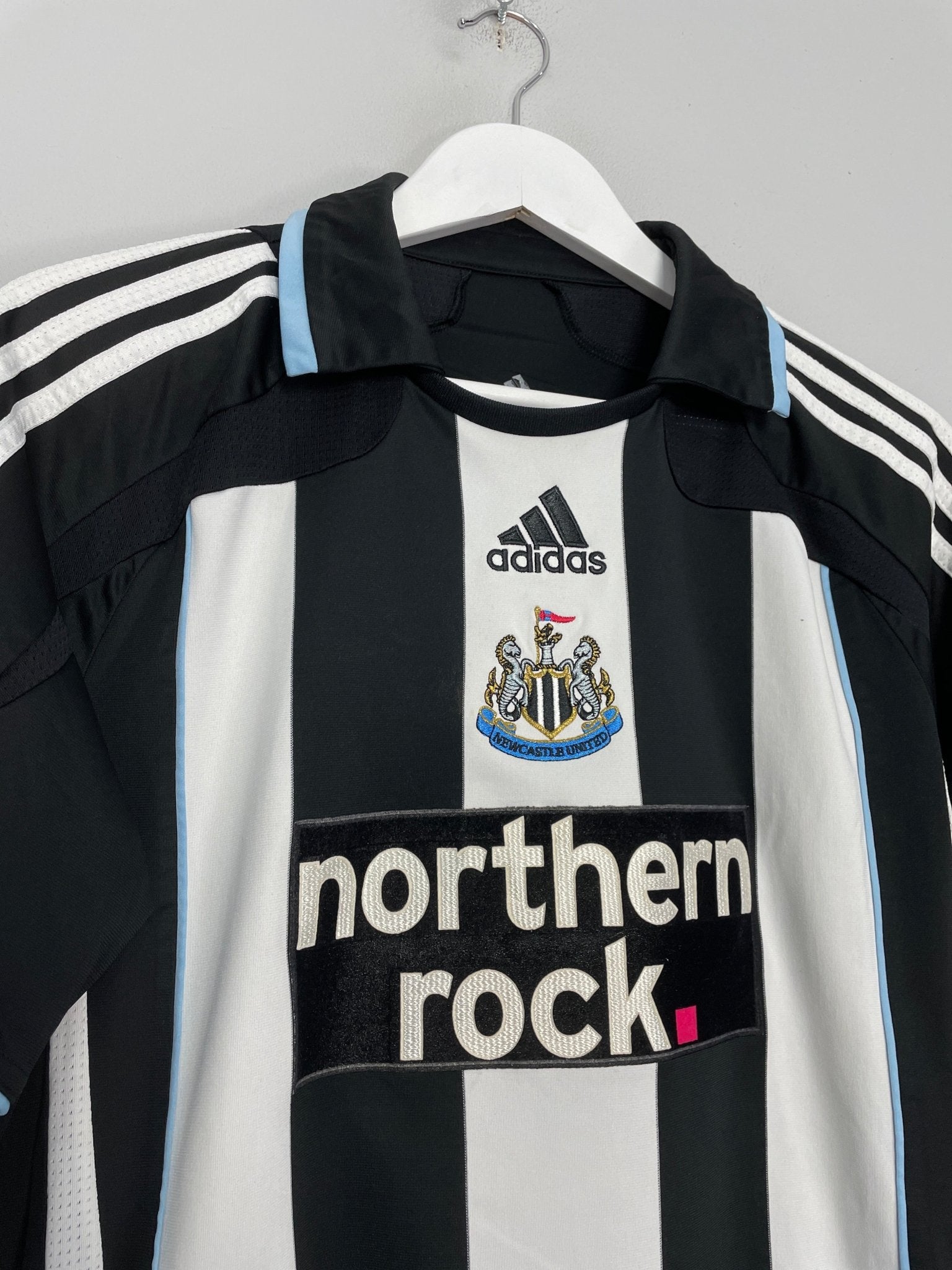Shop 2007/08 NEWCASTLE UNITED OWEN #10 HOME SHIRT (M) ADIDAS, classic football shirts, vintage football shirts & retro soccer jerseys at Cult Kits
