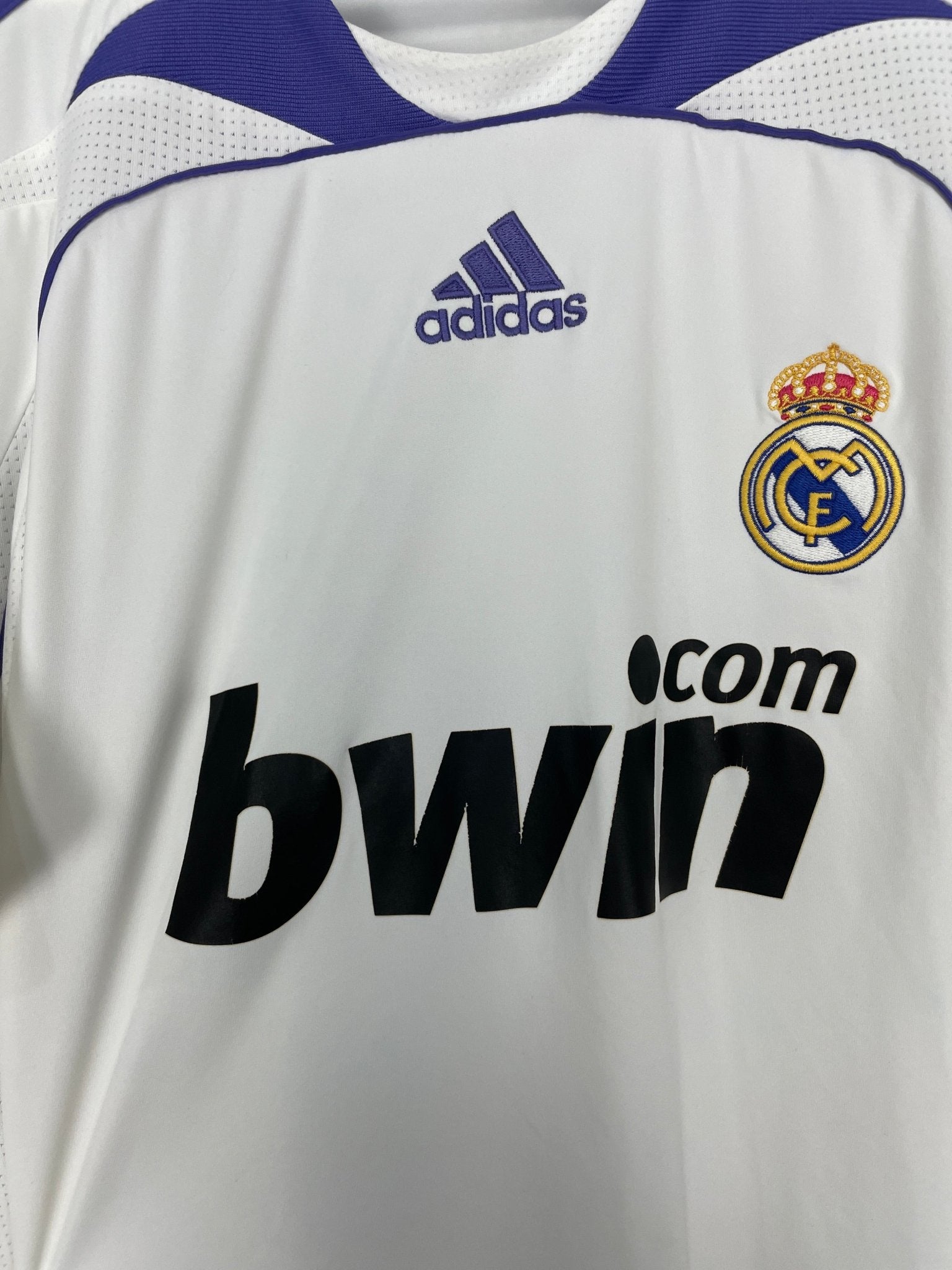 Shop 2007/08 REAL MADRID GUTI HAZ #14 HOME SHIRT (XL) ADIDAS, classic football shirts, vintage football shirts & retro soccer jerseys at Cult Kits