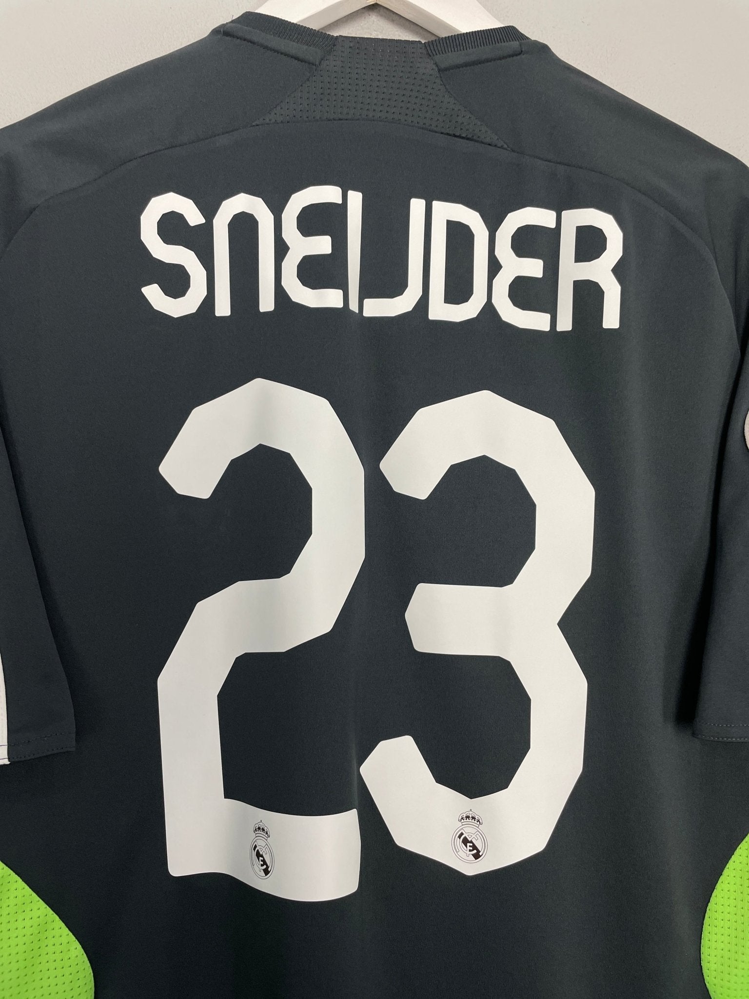 Shop 2007/08 REAL MADRID SNEIJDER #23 C/L THIRD SHIRT (L) ADIDAS, classic football shirts, vintage football shirts & retro soccer jerseys at Cult Kits