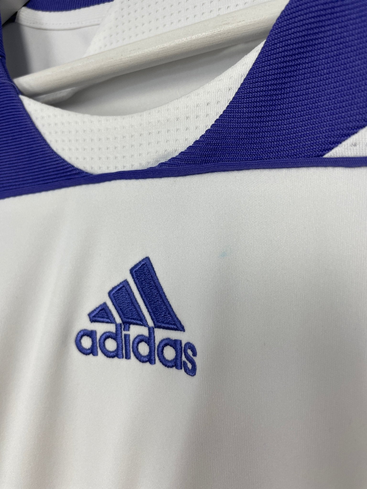 Shop 2007/08 REAL MADRID V.NISTELROOY #17 HOME SHIRT (XXL) ADIDAS, classic football shirts, vintage football shirts & retro soccer jerseys at Cult Kits