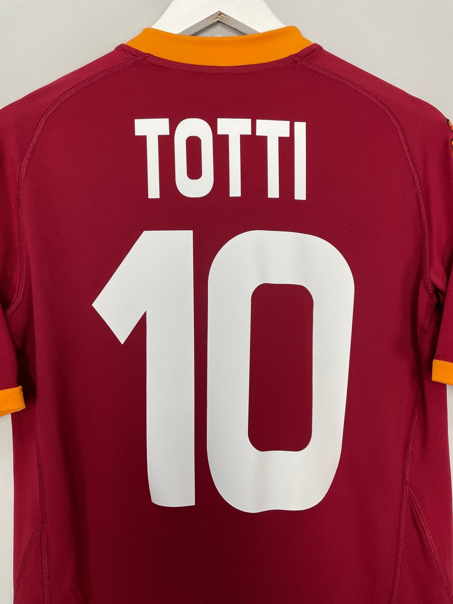 Shop 2007/08 ROMA TOTTI #10 HOME SHIRT (L) KAPPA, classic football shirts, vintage football shirts & retro soccer jerseys at Cult Kits