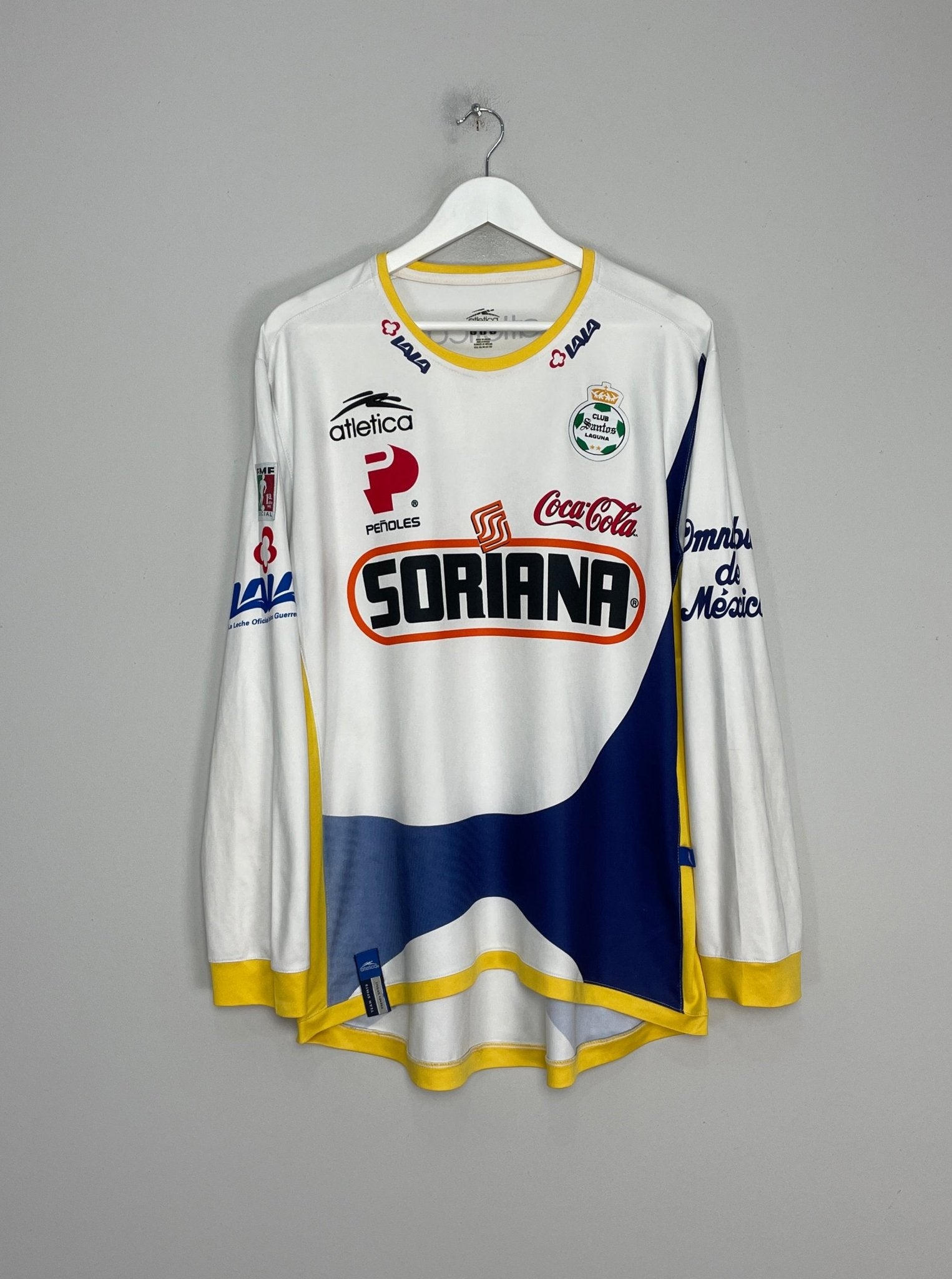 Shop 2007/08 SANTOS LAGUNA GK SHIRT (L) ATLETICA, classic football shirts, vintage football shirts & retro soccer jerseys at Cult Kits
