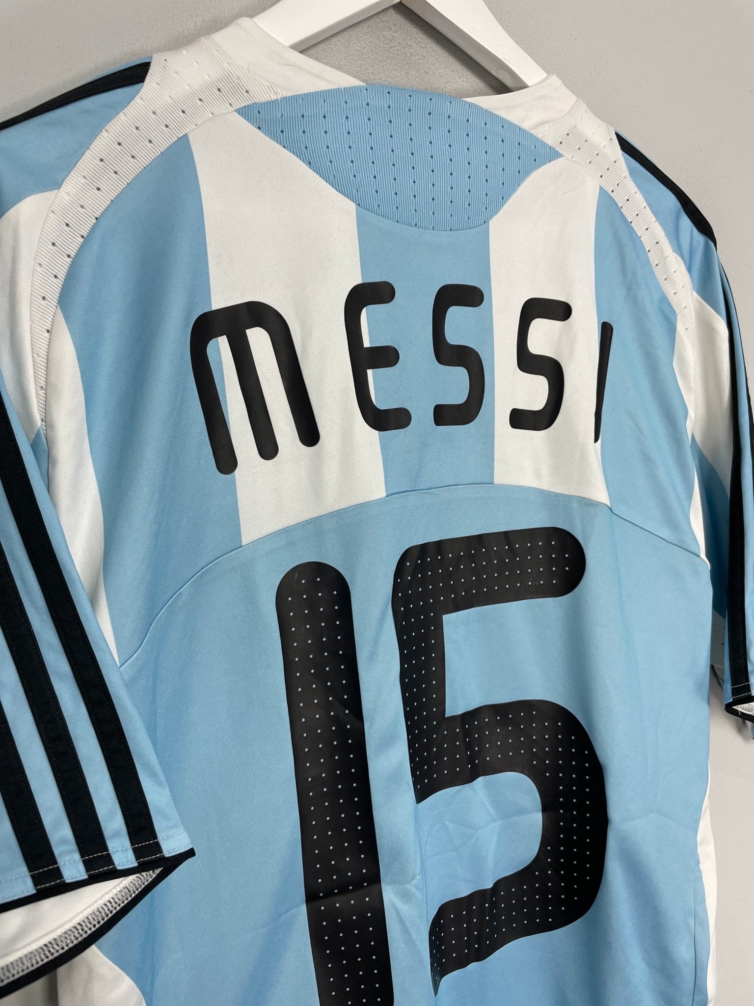 Shop 2007/09 ARGENTINA MESSI #15 HOME SHIRT (XL) ADIDAS, classic football shirts, vintage football shirts & retro soccer jerseys at Cult Kits