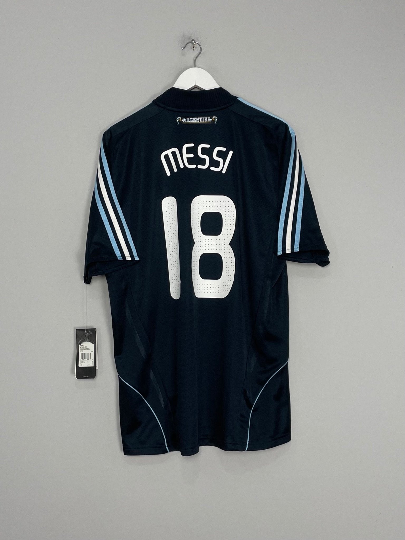 Shop 2007/09 ARGENTINA MESSI #18 *BNWT* AWAY SHIRT (L) ADIDAS, classic football shirts, vintage football shirts & retro soccer jerseys at Cult Kits